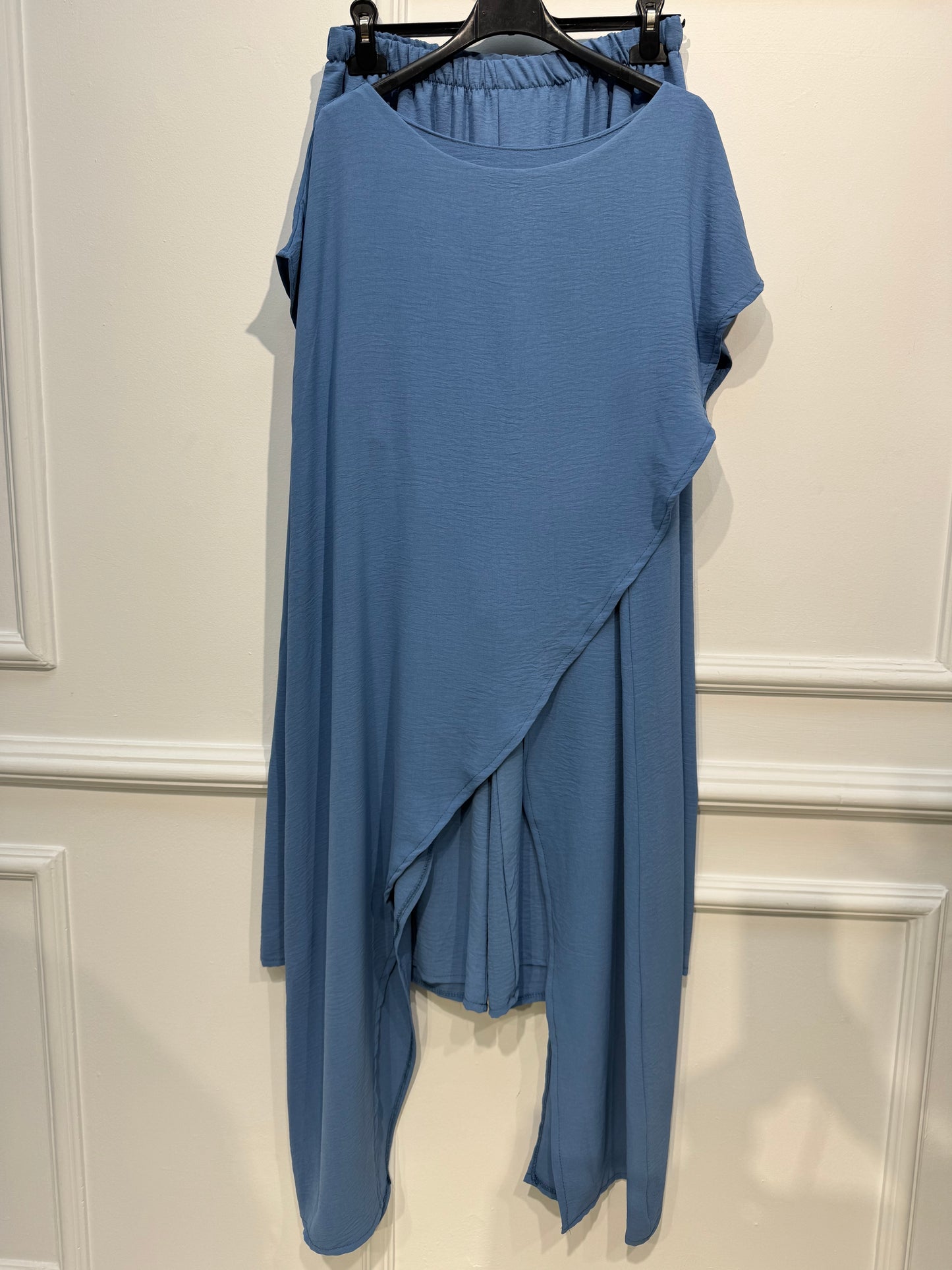 Conjunto Alicante 3133(pantalon +blusa larga desigual)