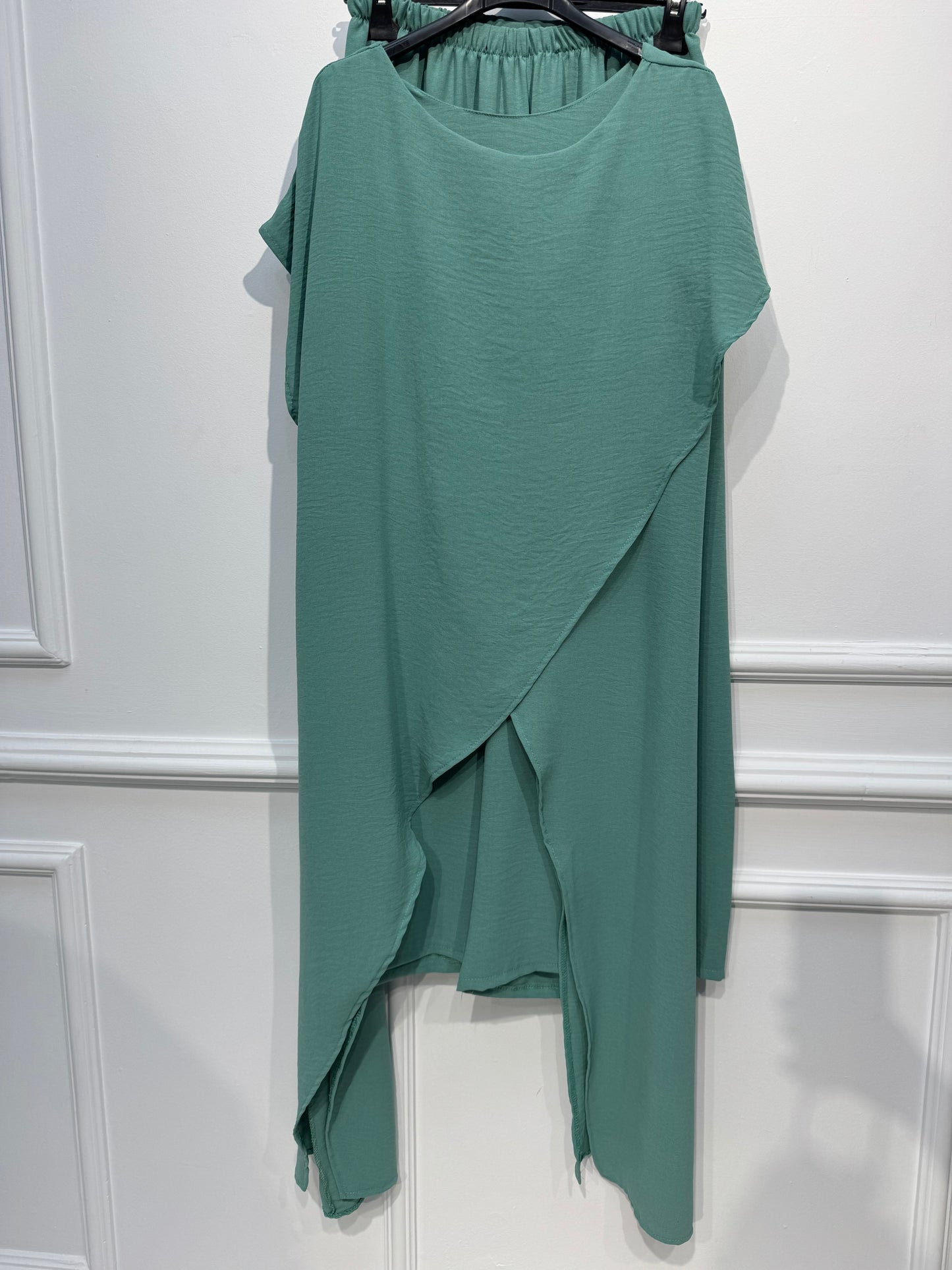 Conjunto Alicante 3133(pantalon +blusa larga desigual)