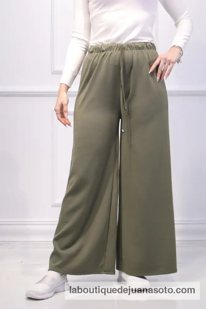 Pantalon básico VERDE CACERIA