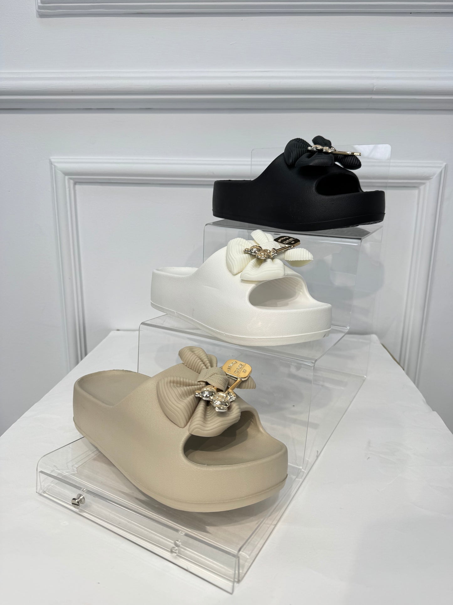 SANDALIA TX8898(BROCHE OSOS DORADO)