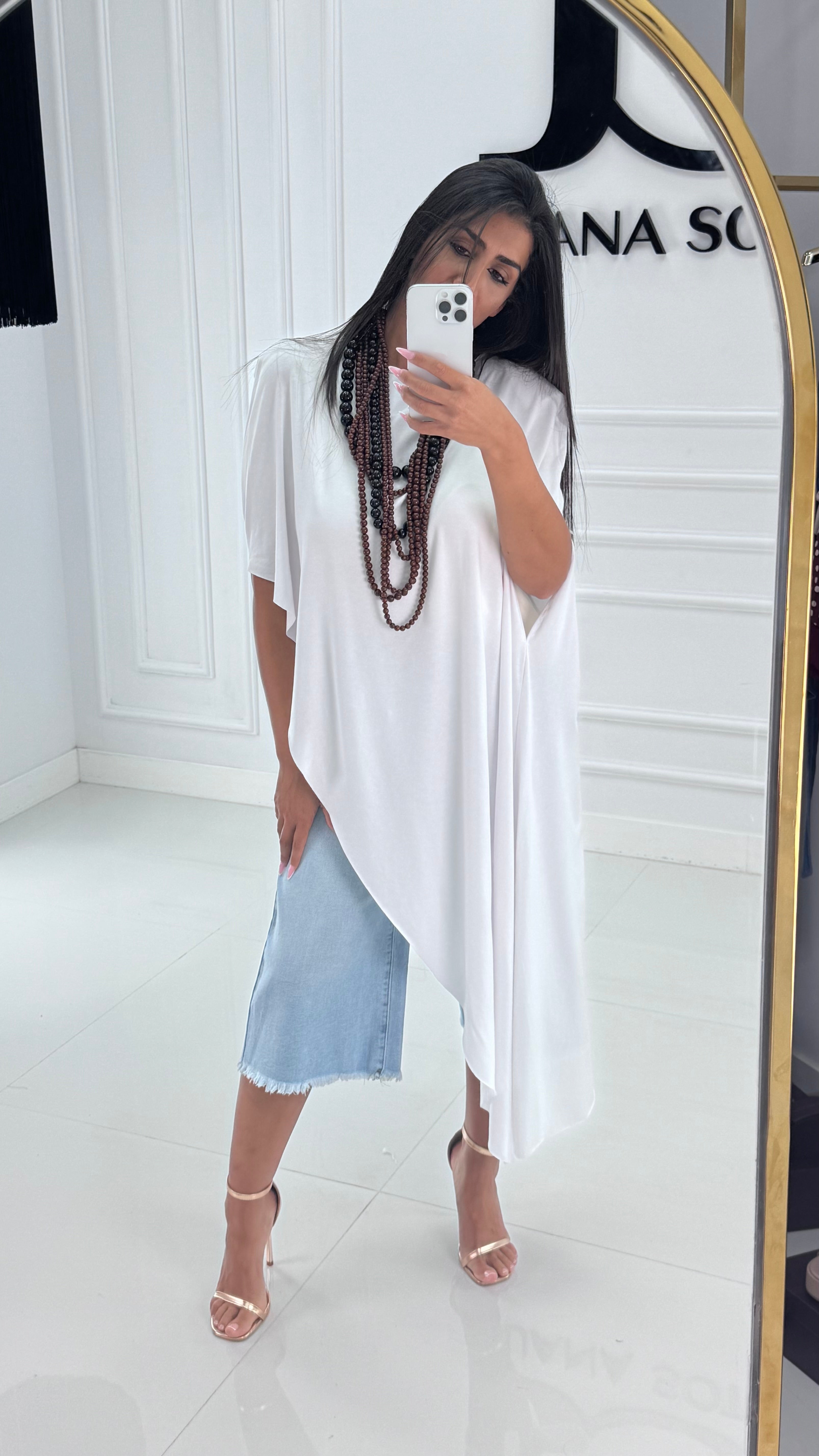 Blusa hombreras pico 30032