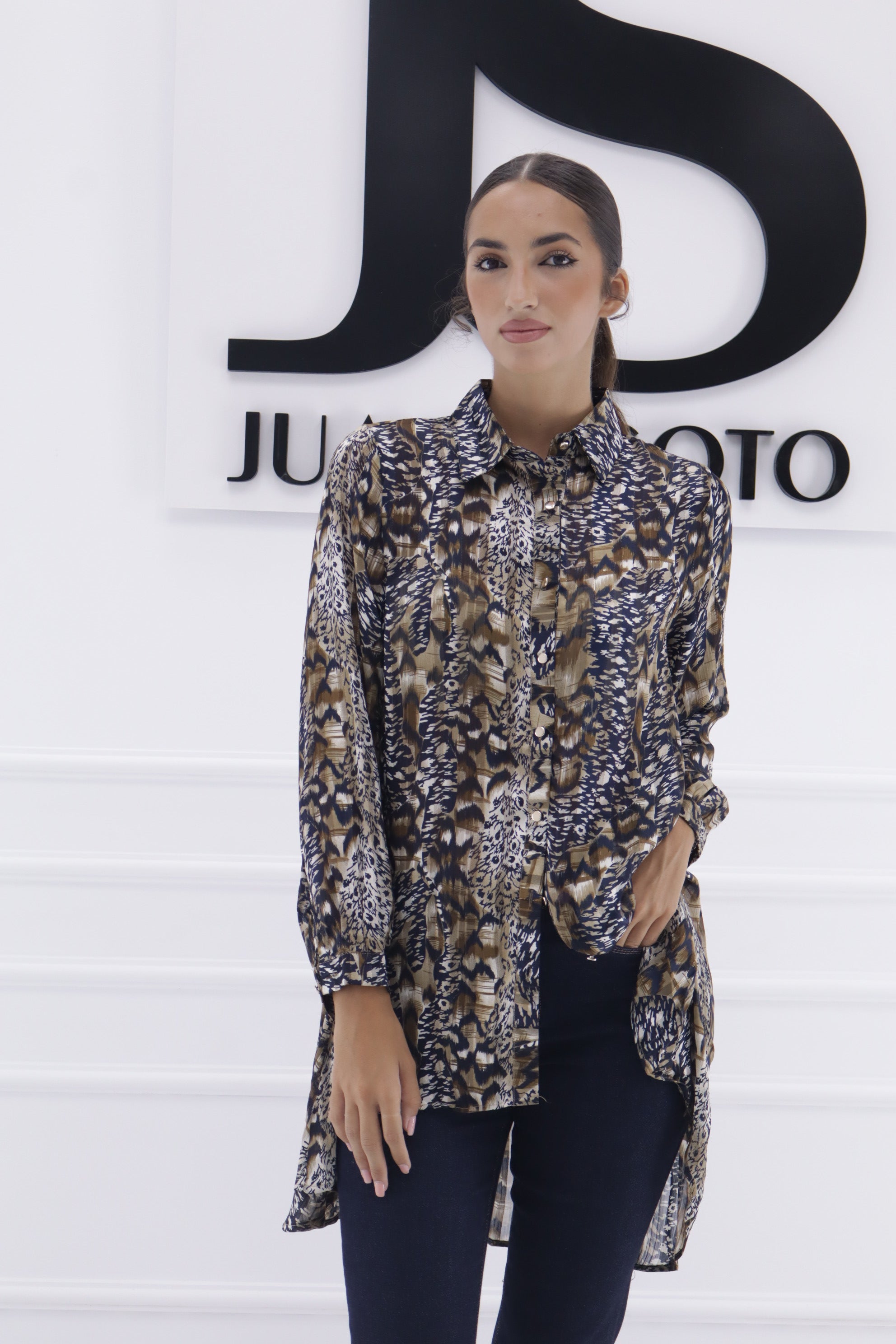 Camisa 8293(tonos azules/camel)