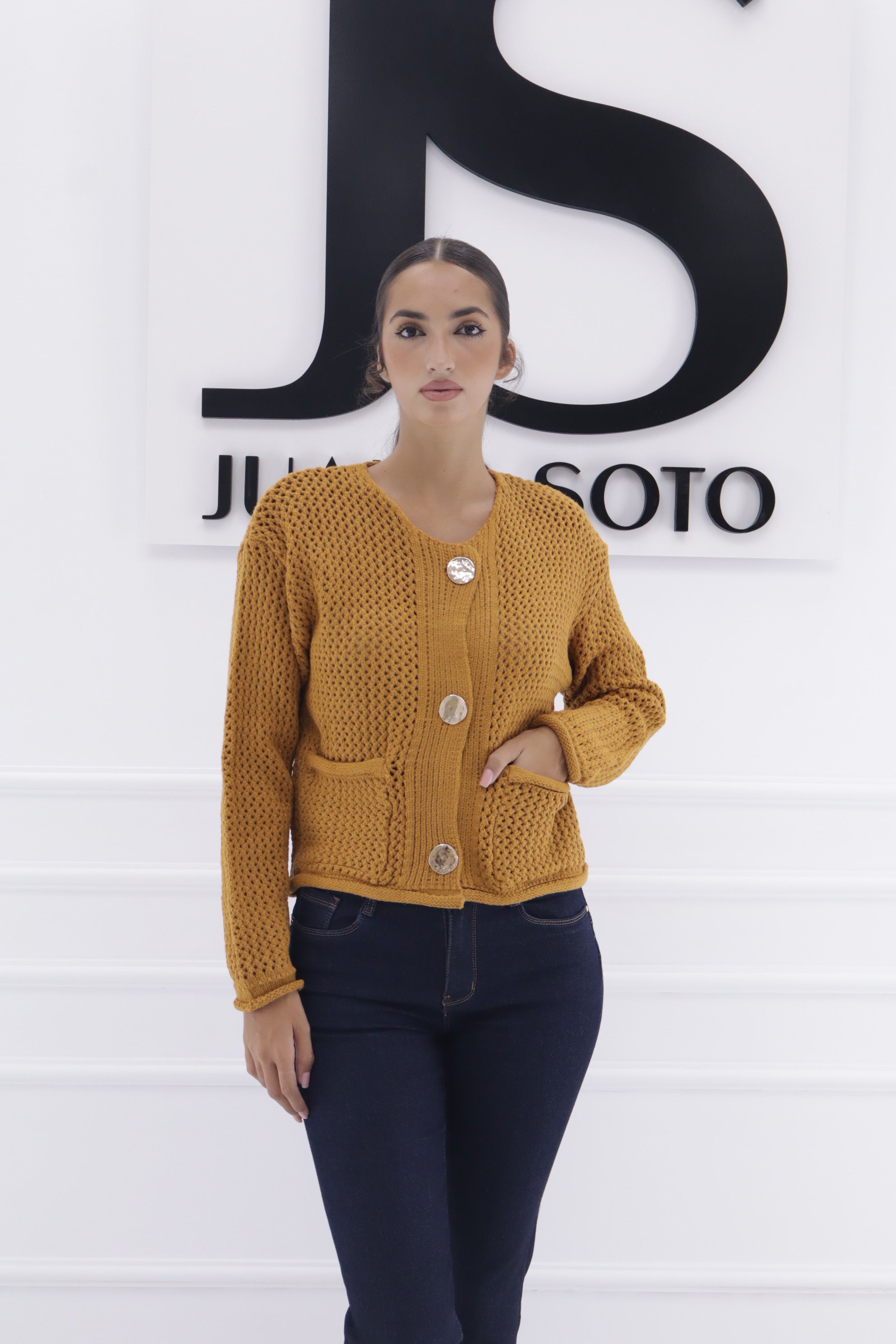 Rebeca lana 8503