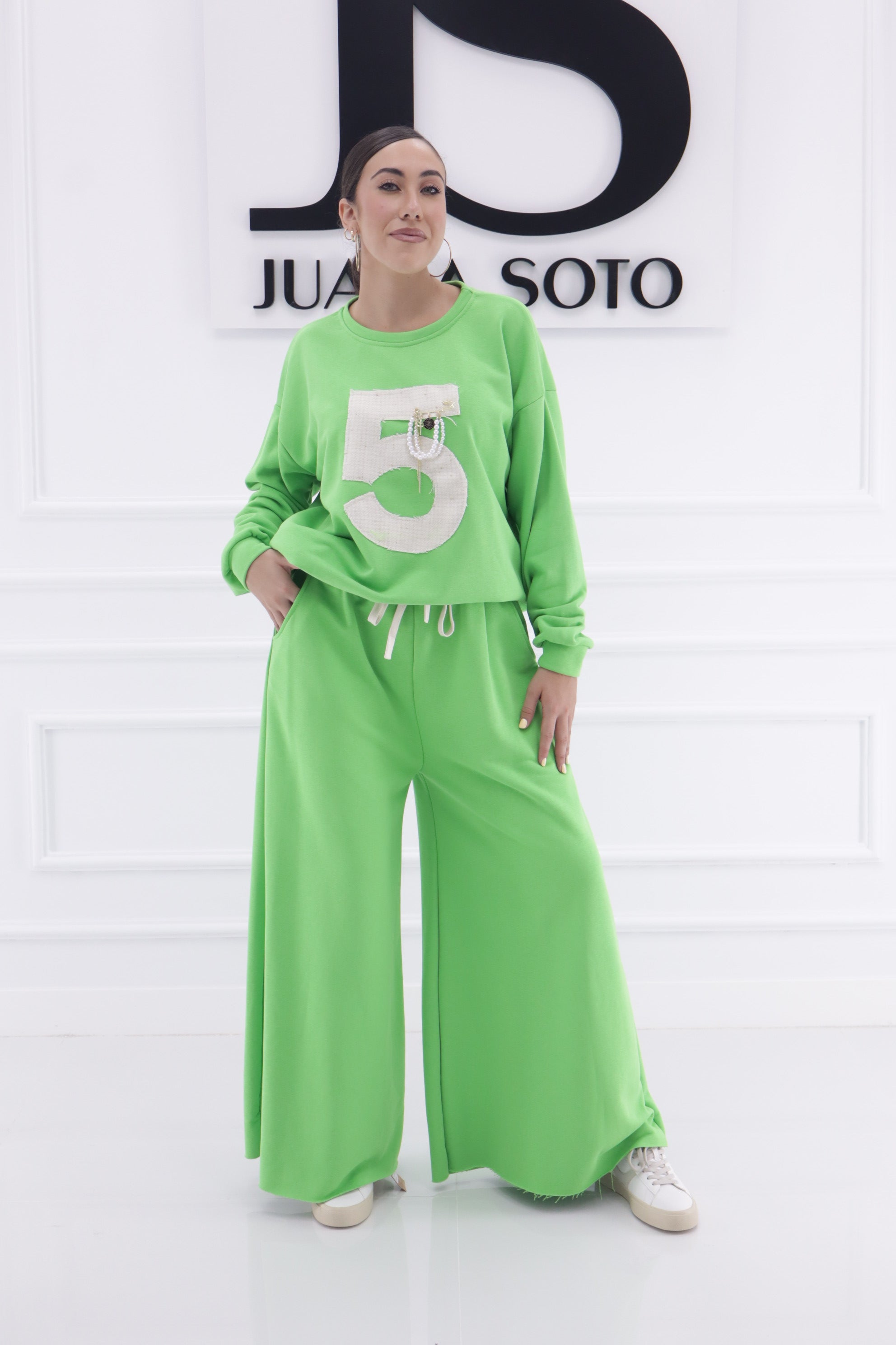 Chandal channnel 50617