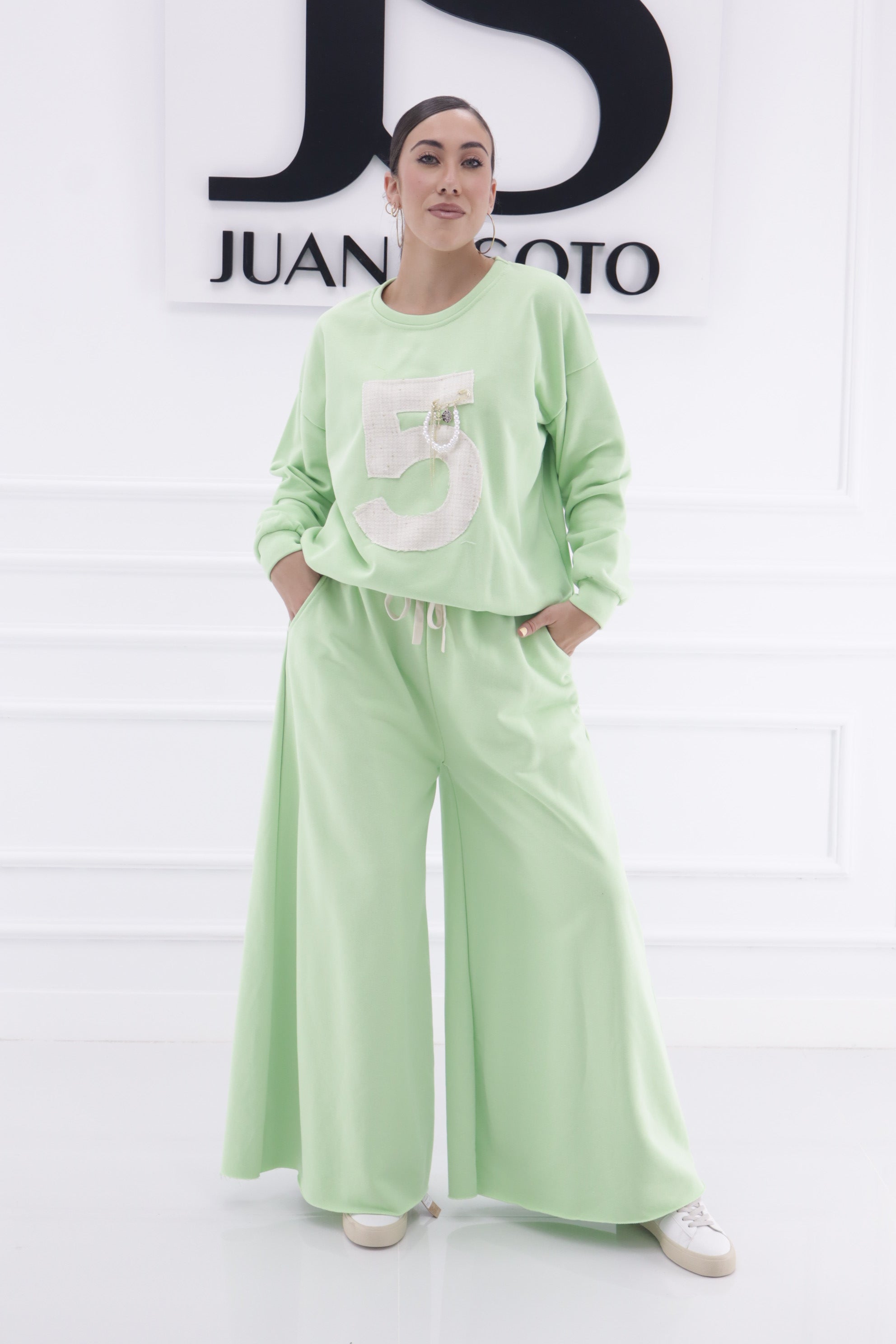 Chandal channnel 50617