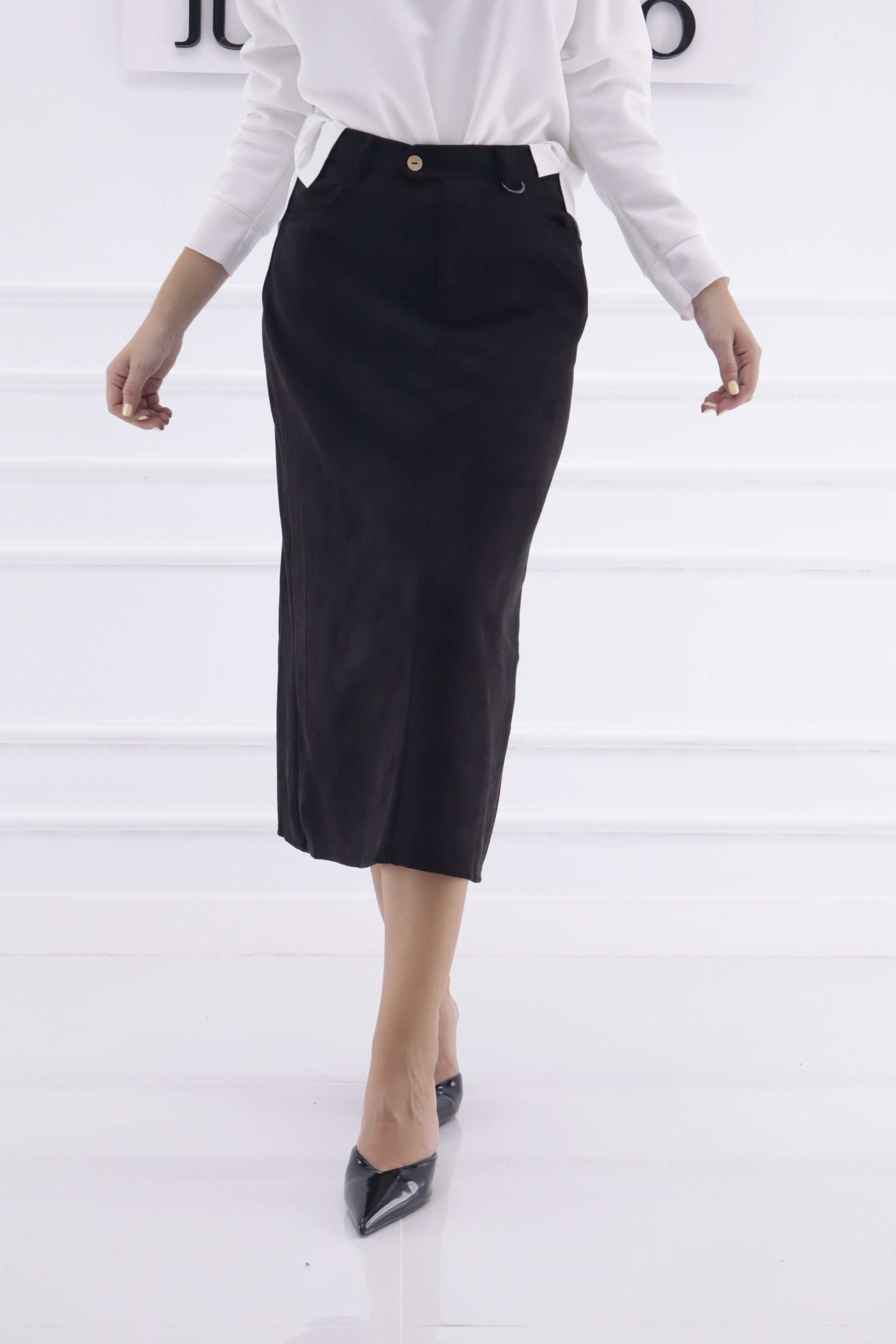 Falda antelina R219