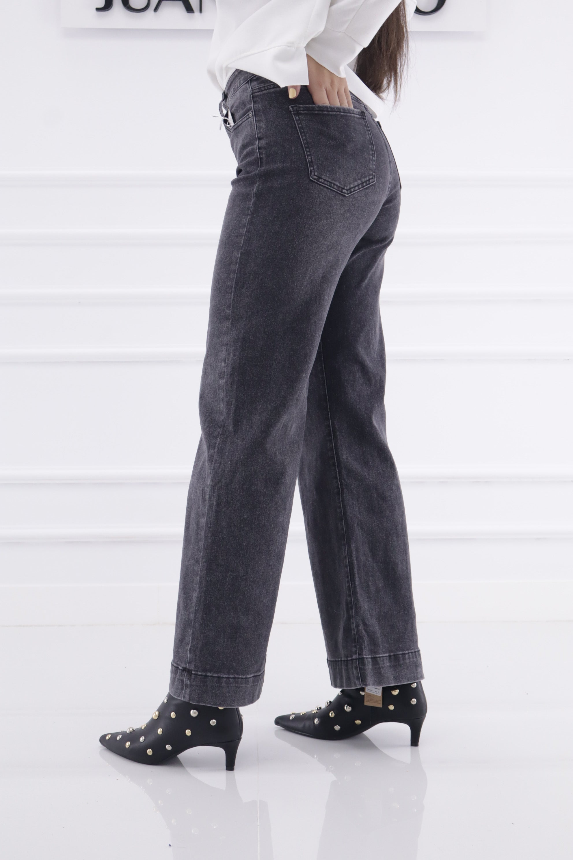 Vaquero gris B22397