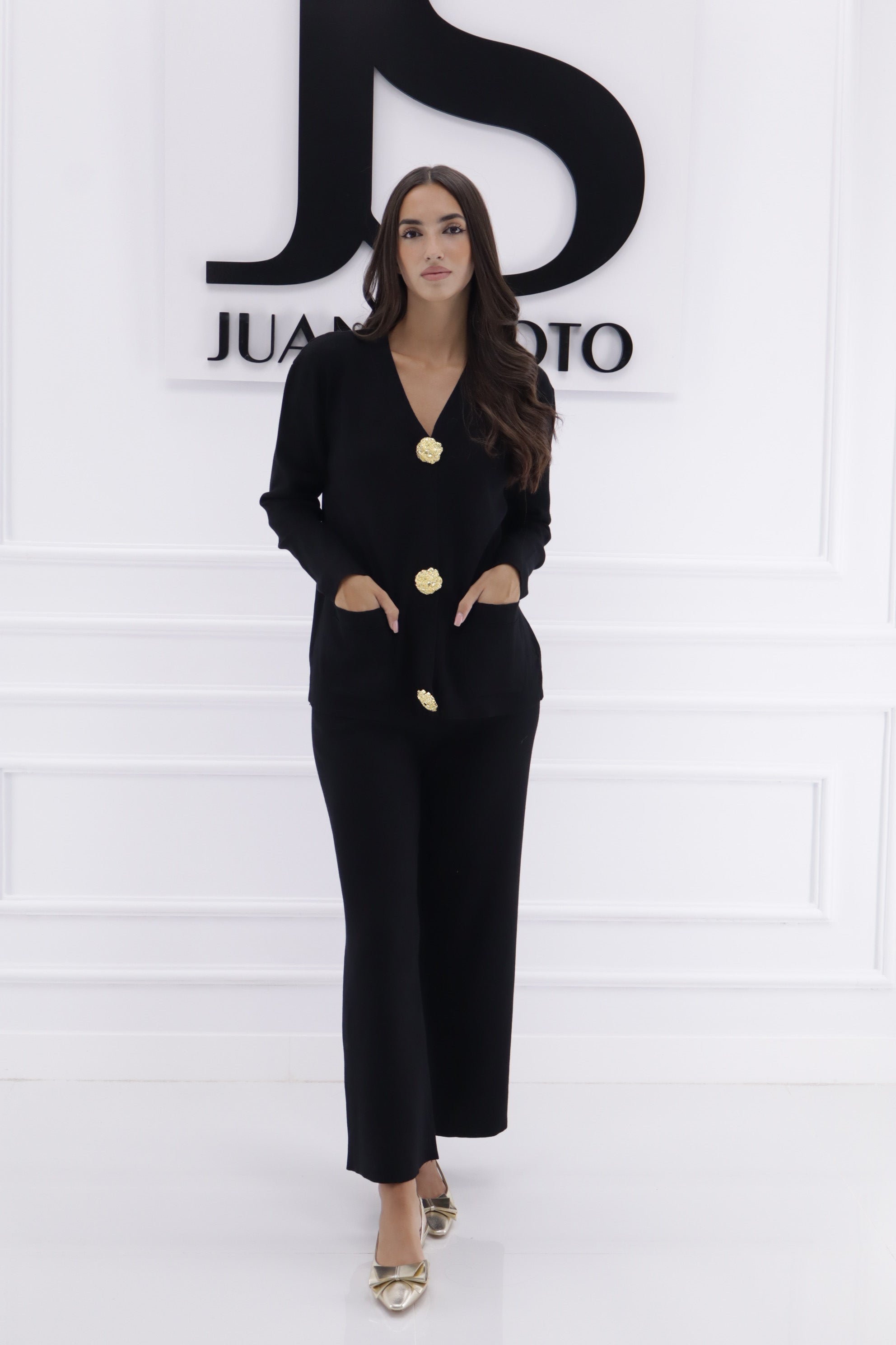 Conjunto CK8170"boton dorado"