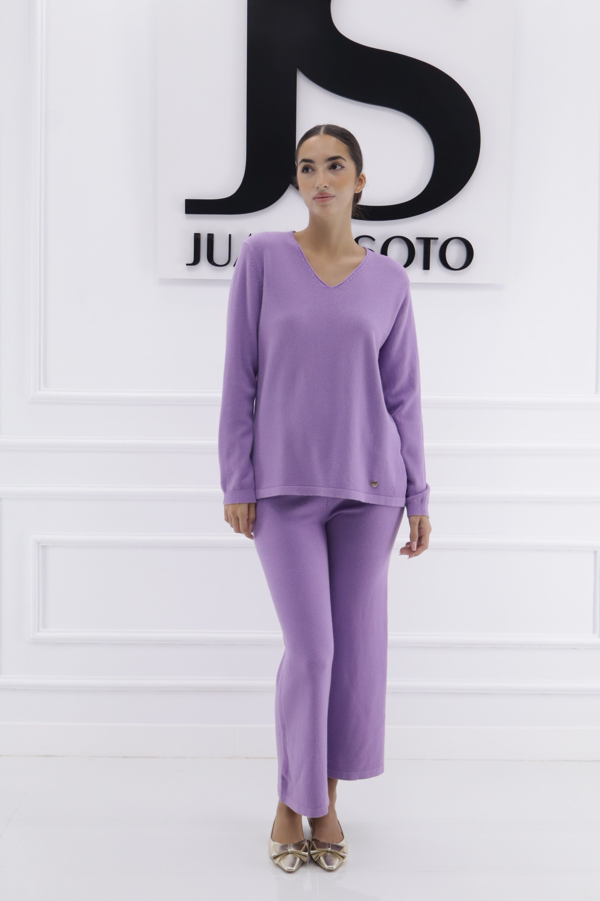 Conjunto AH8030
