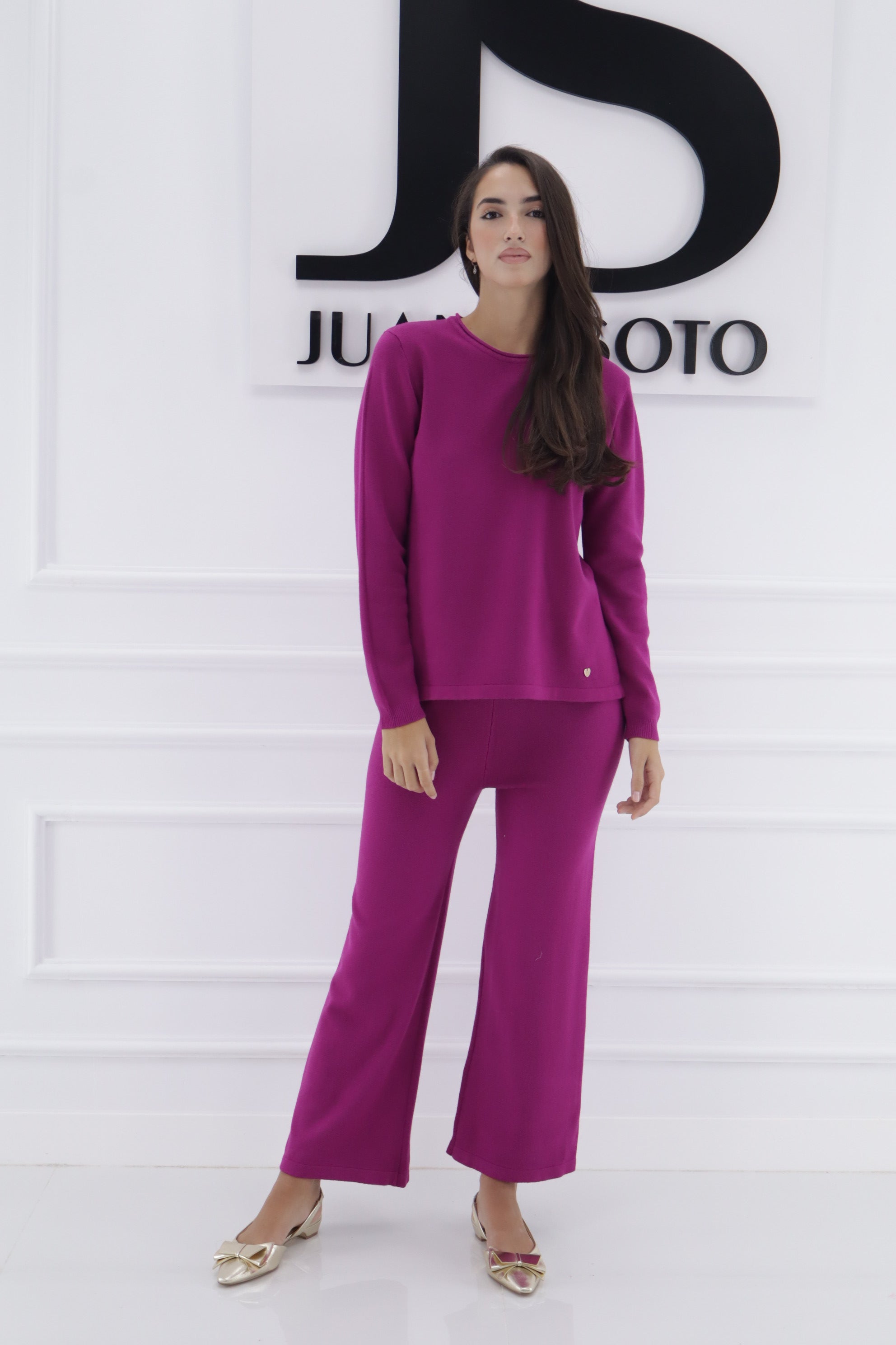 Conjunto AH8029 (cuello redondo)
