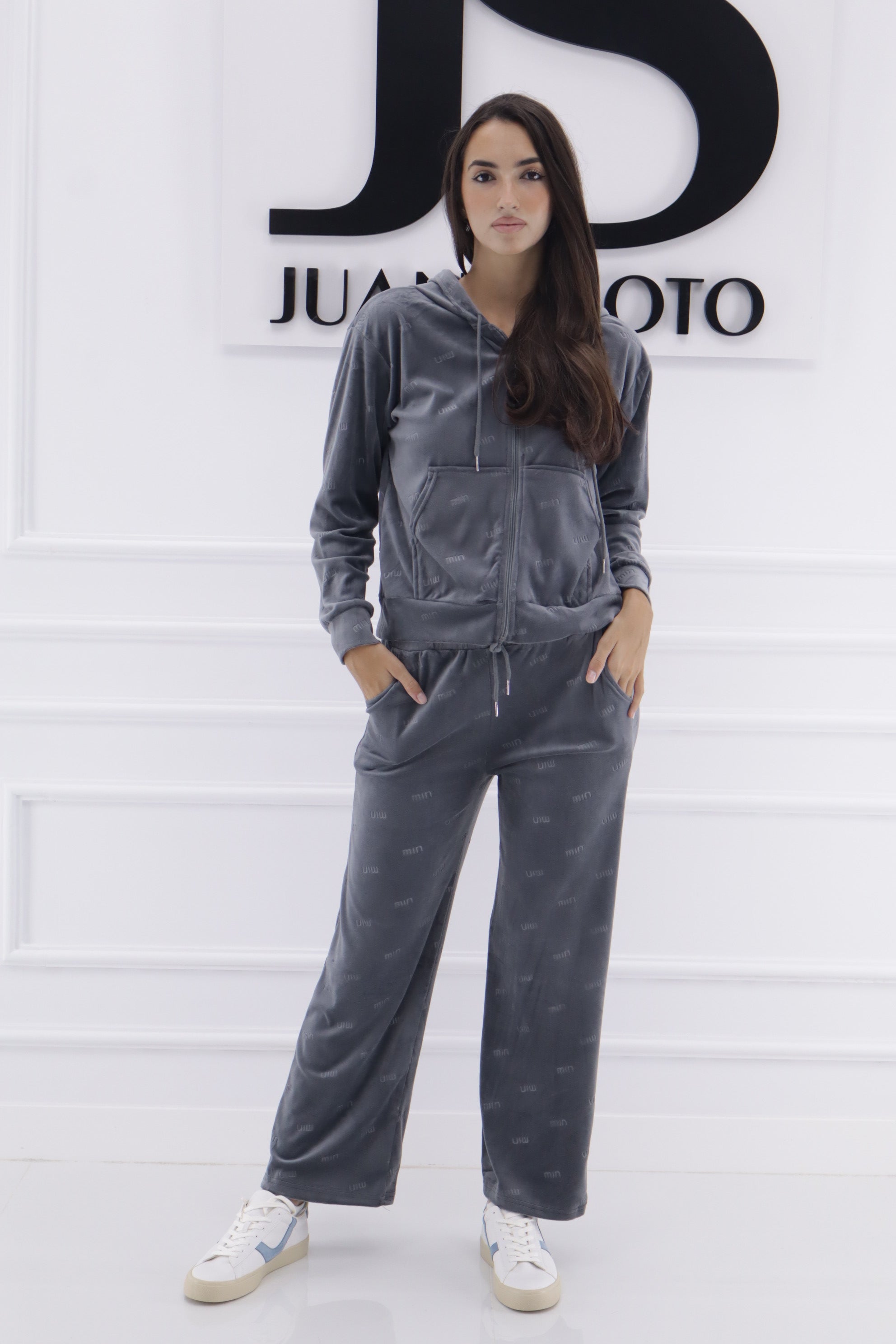 Chandal LLJ2363"MIN"