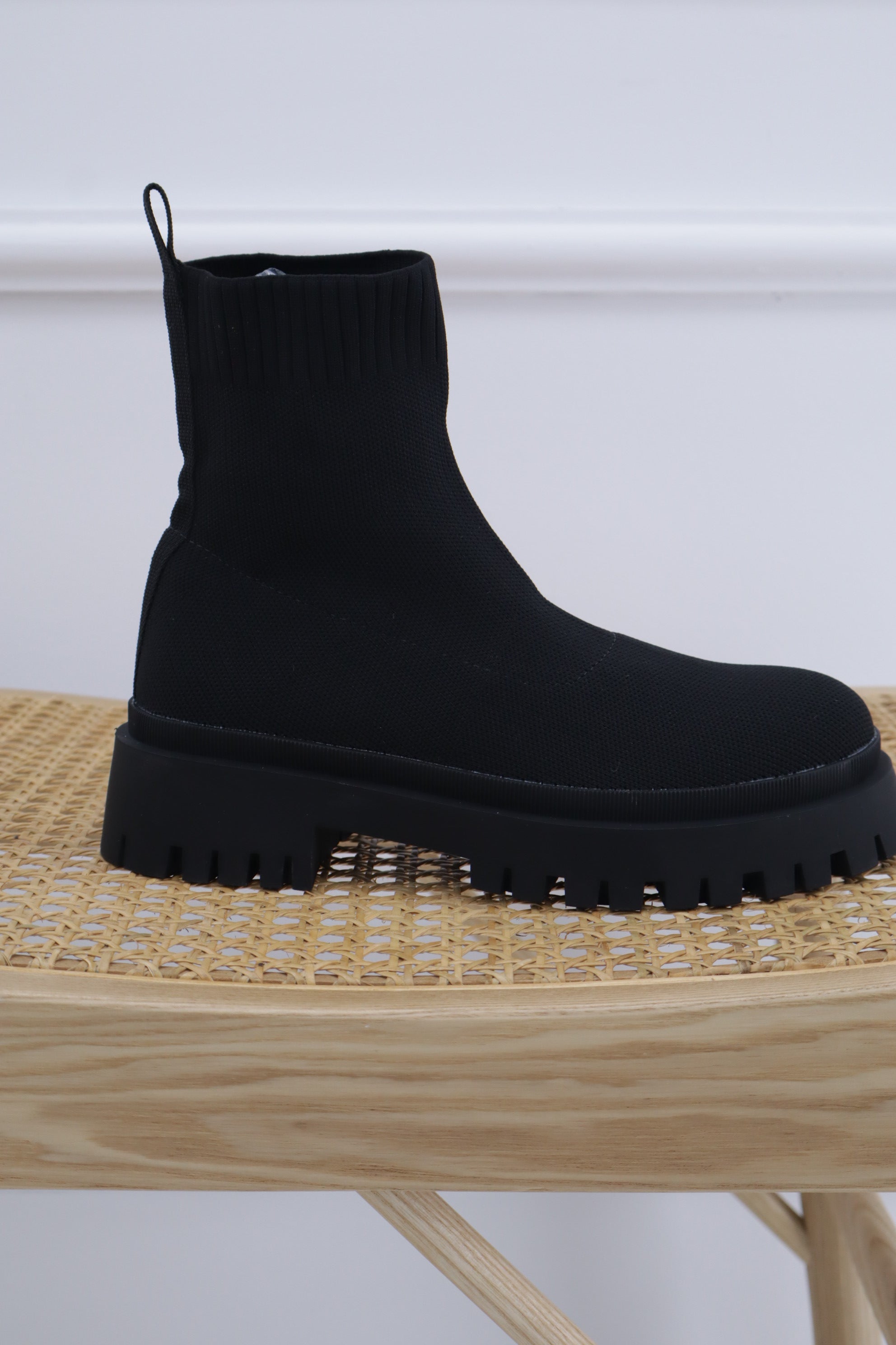 Botin SJ599