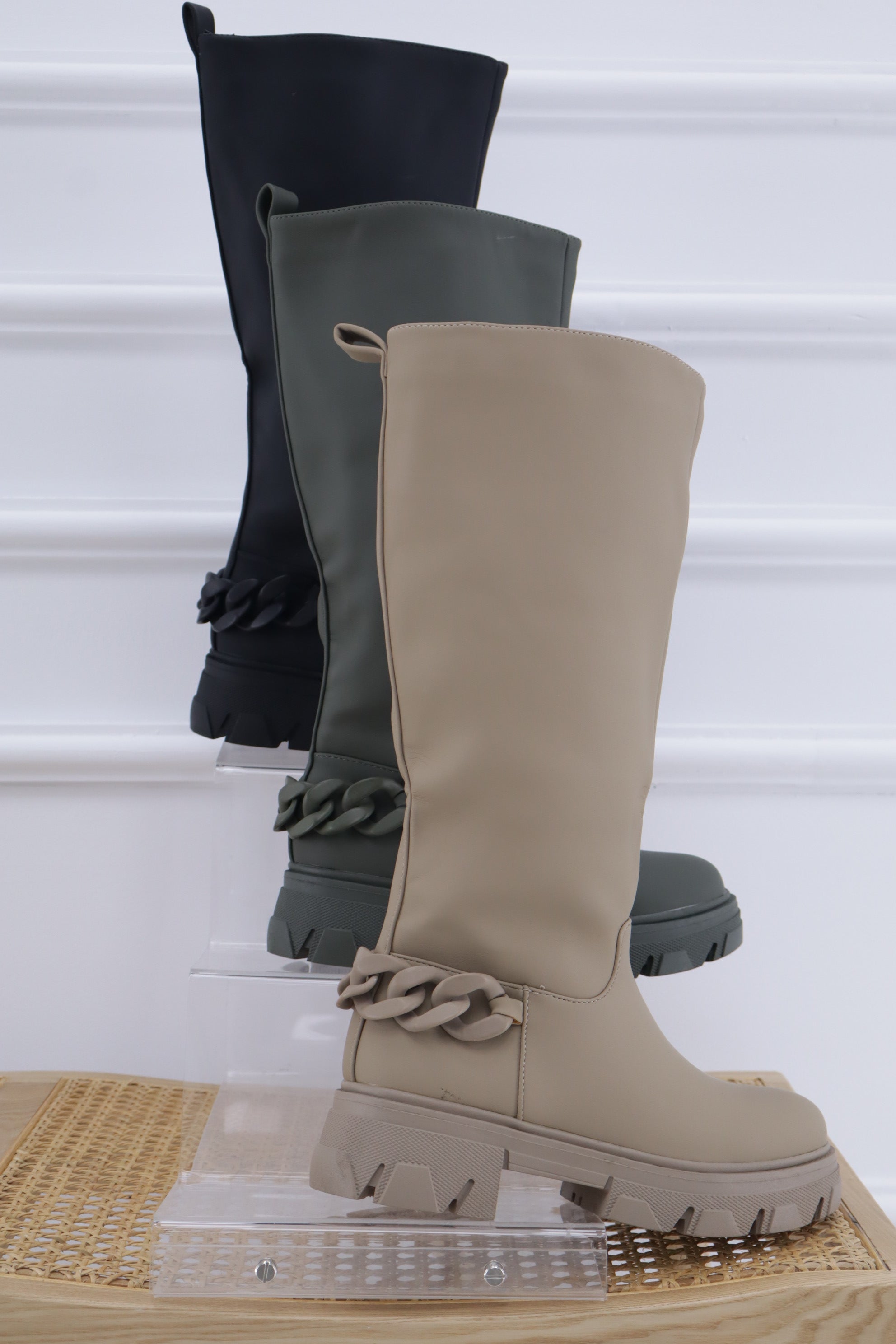 Bota SJ 585