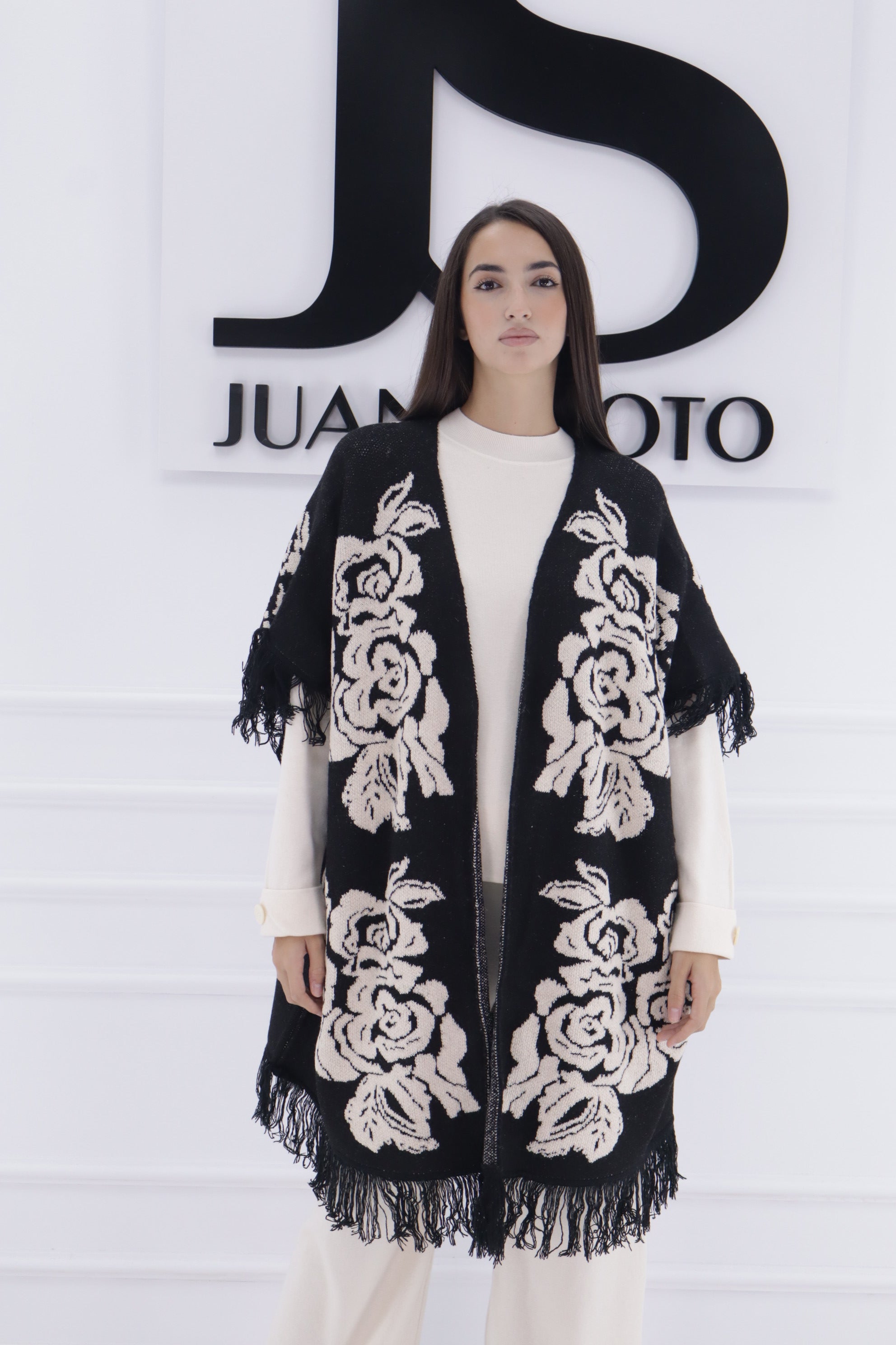 Poncho rosas beig 8458607