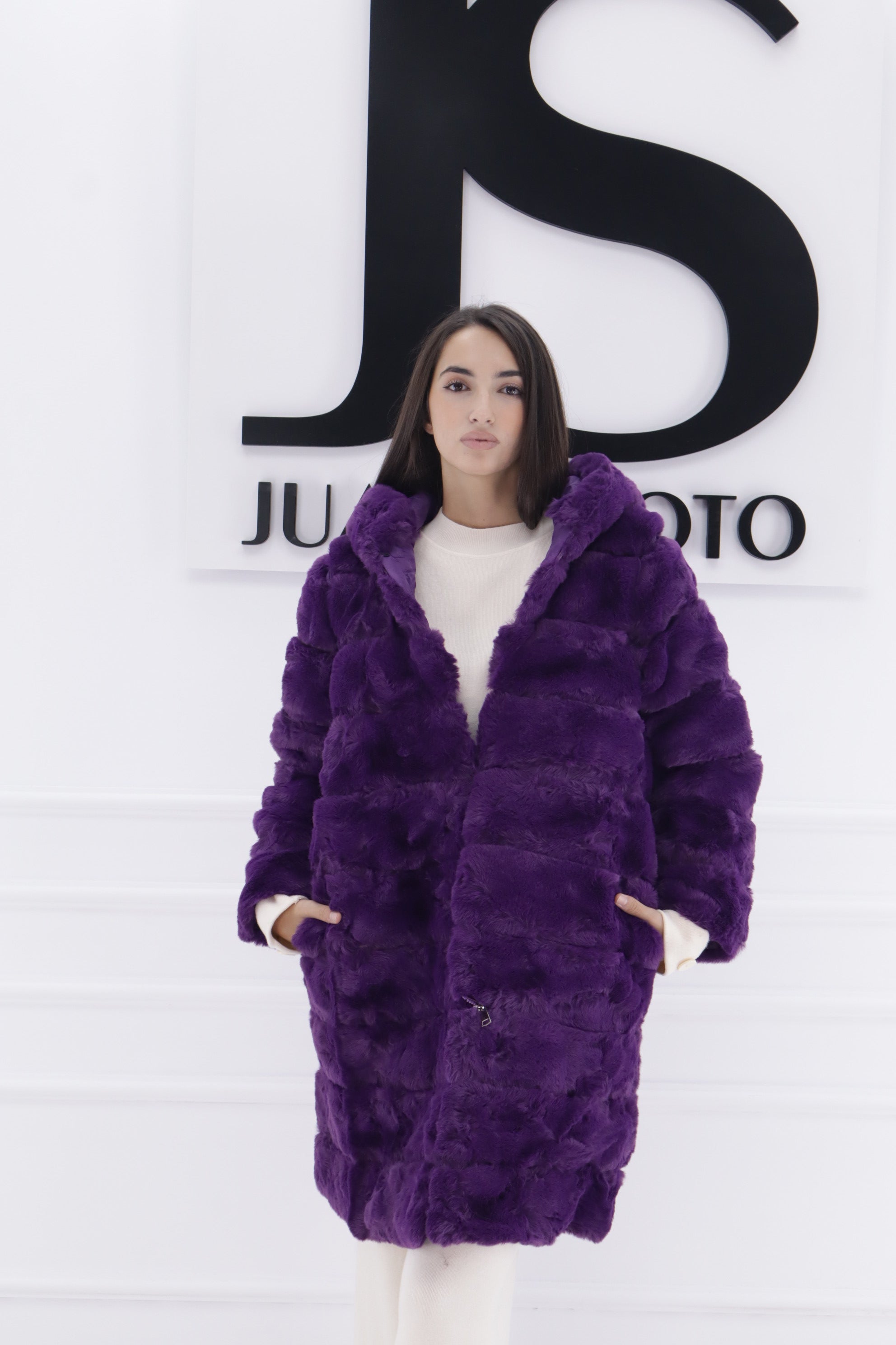 Abrigo pelo  MULTIPOCISIÓN 220500080081cx/60115CX