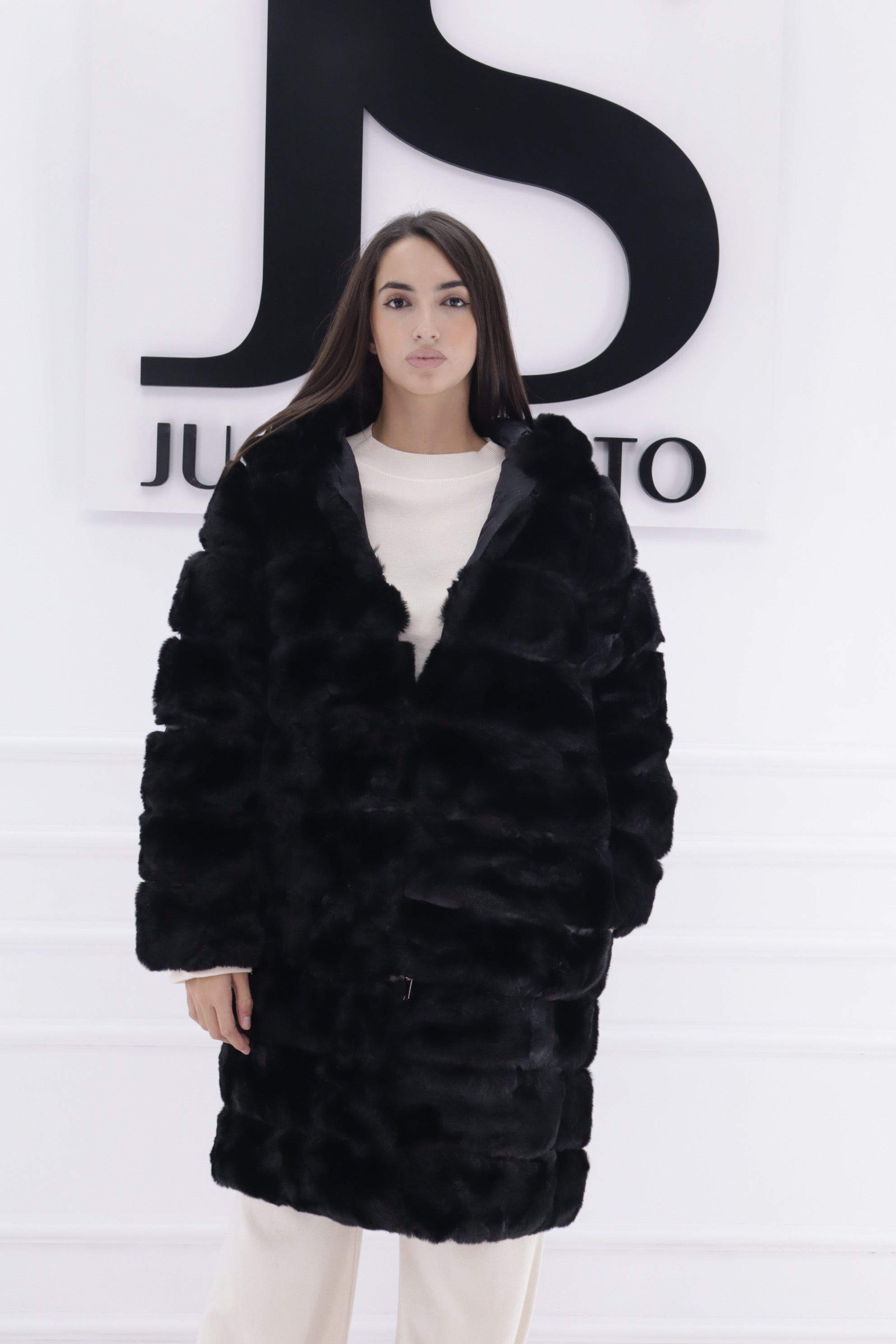 Abrigo pelo  MULTIPOCISIÓN 220500080081cx/60115CX