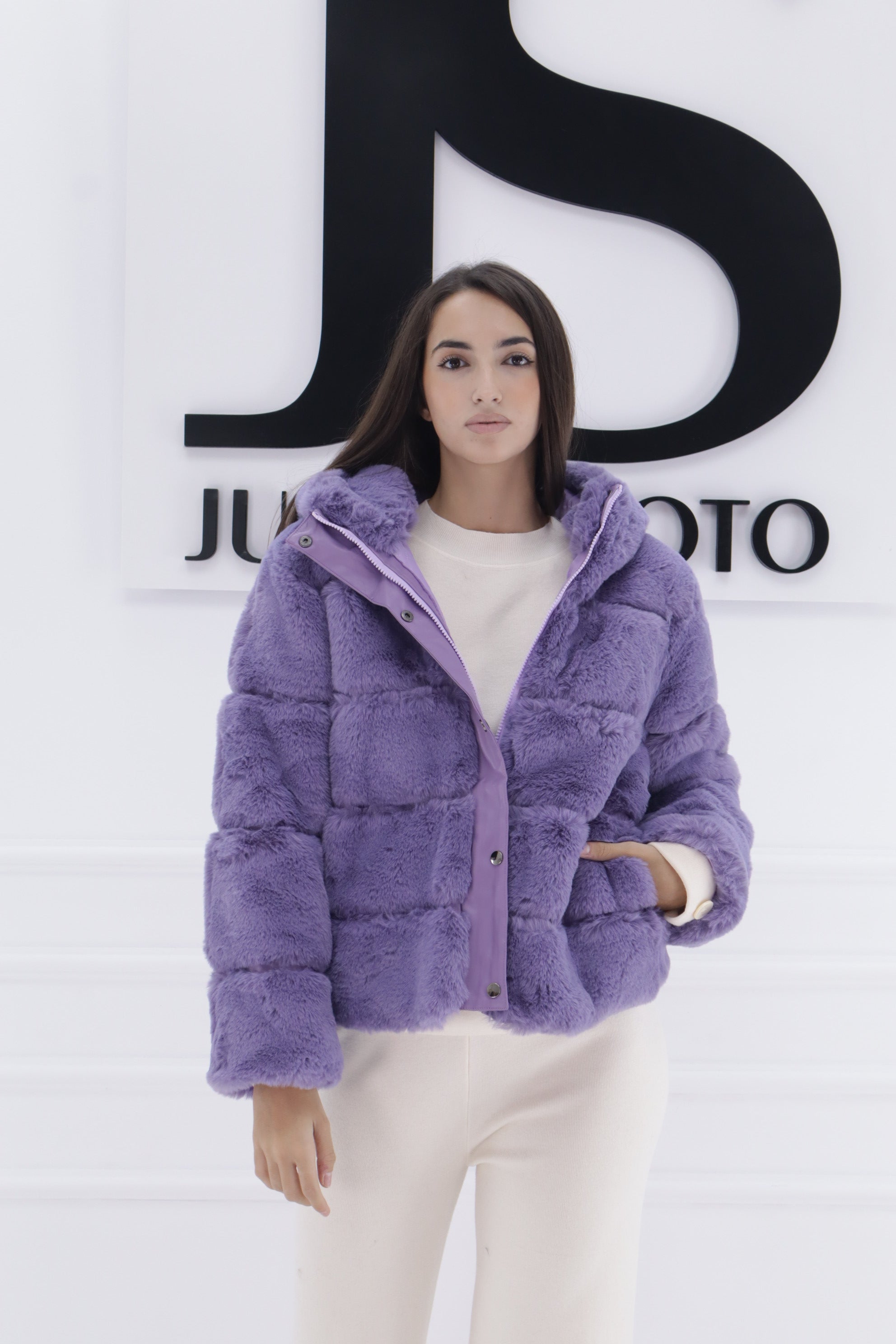 Abrigo corto pelo 220600080131cx