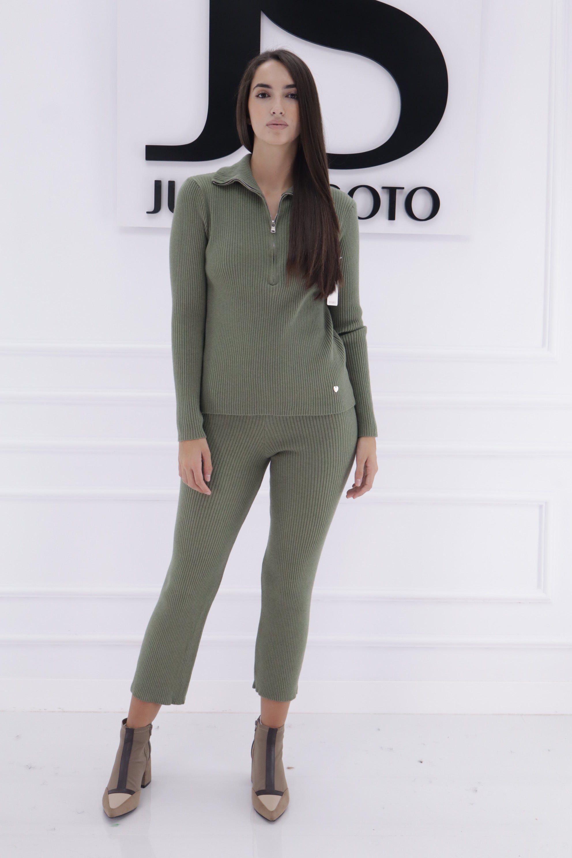 Conjunto MANUELA zdb093