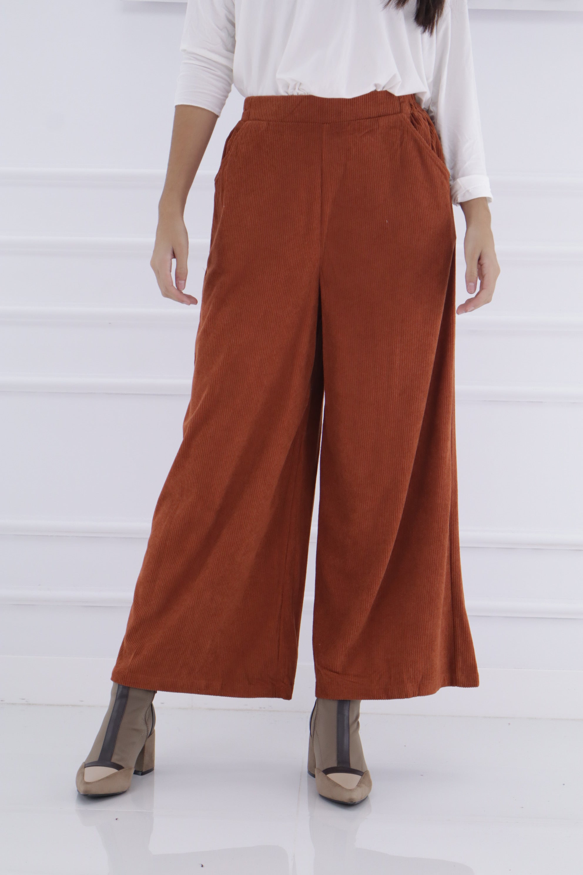 Pantalón pana 8511507