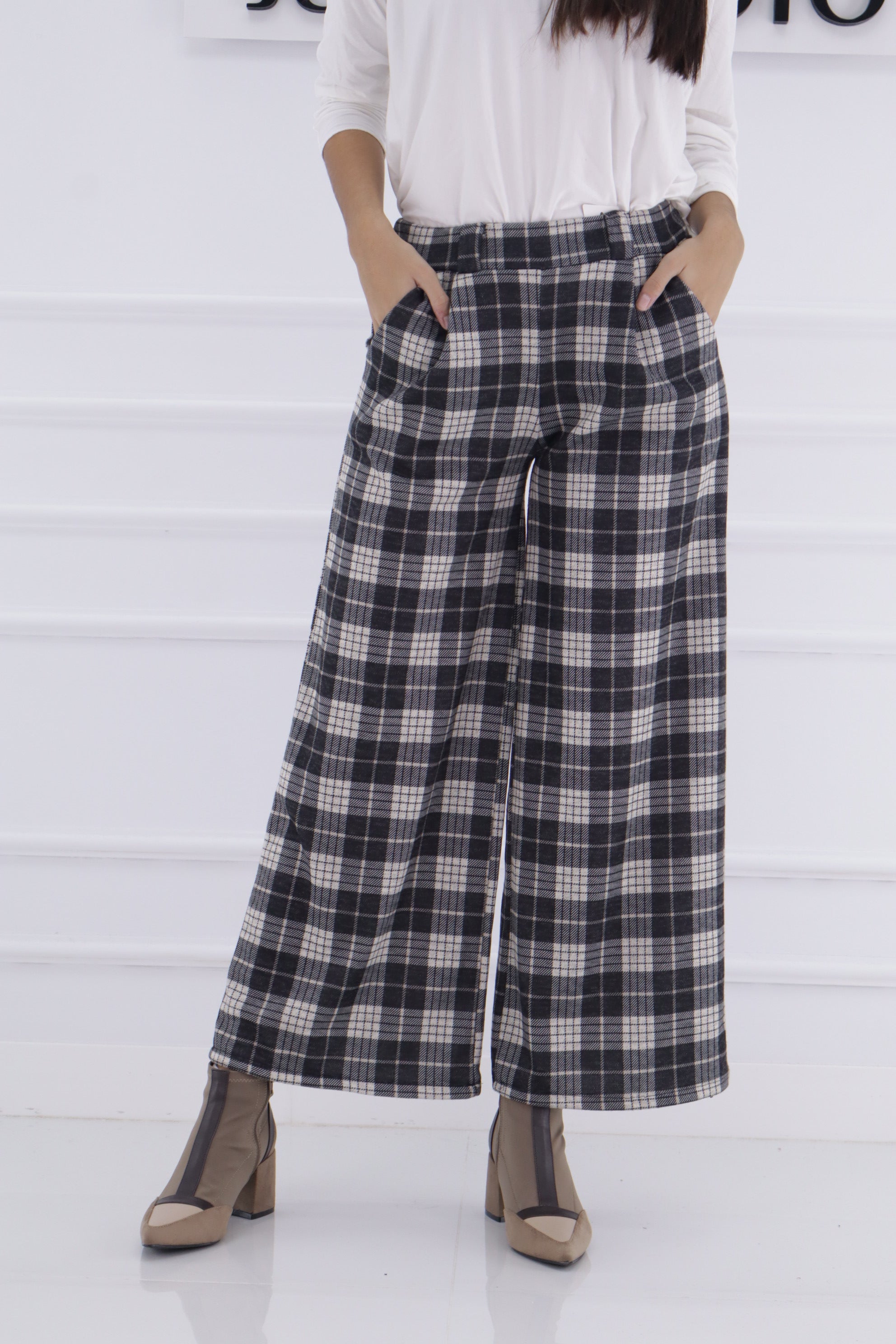 Pantalón cuadrito 1123