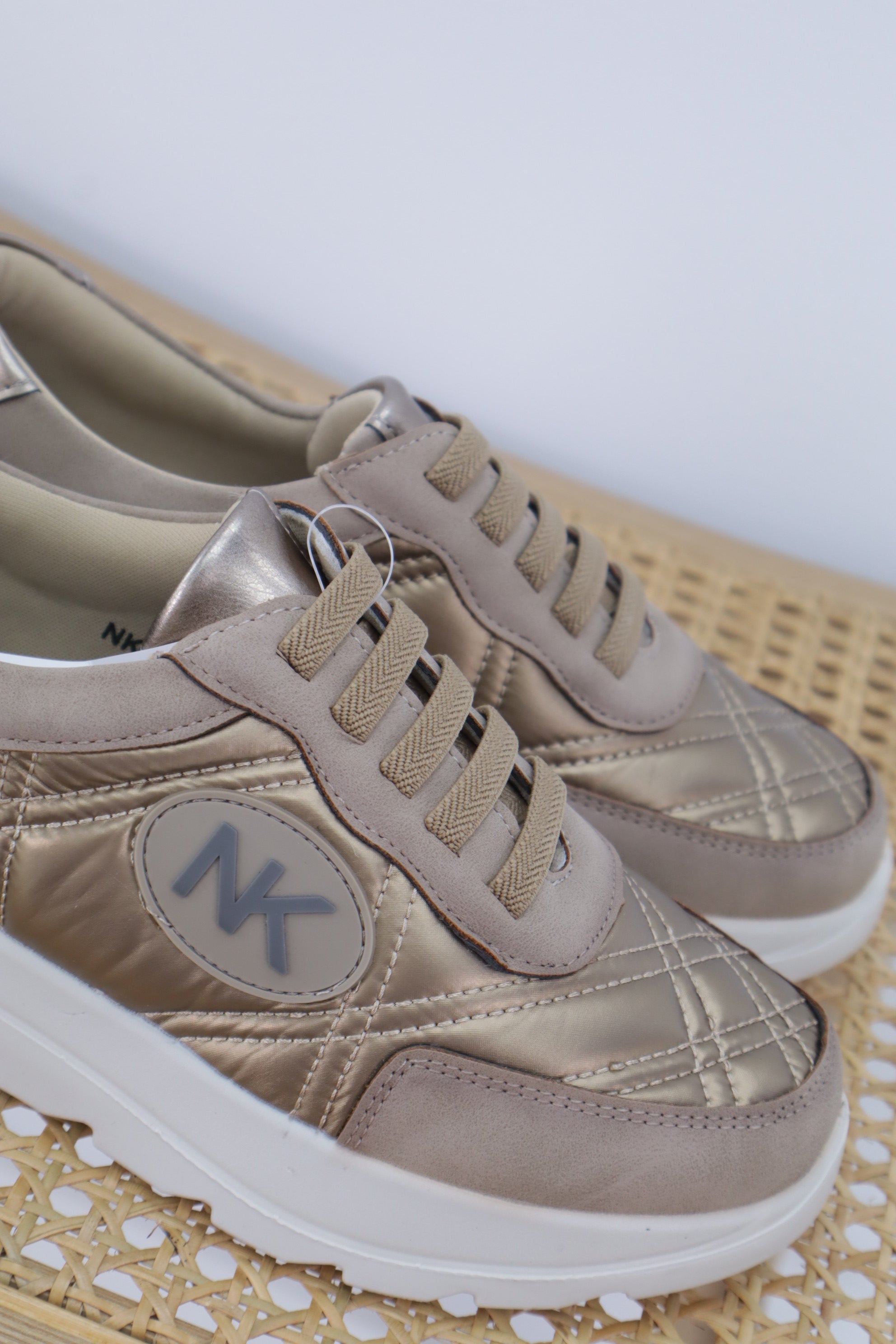 Deportiva NK437(TAUPE)