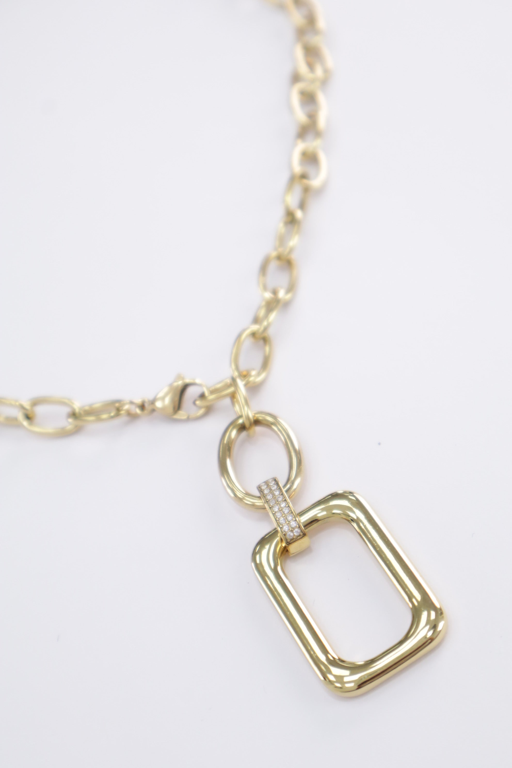 Collar eslabon +cuadrado