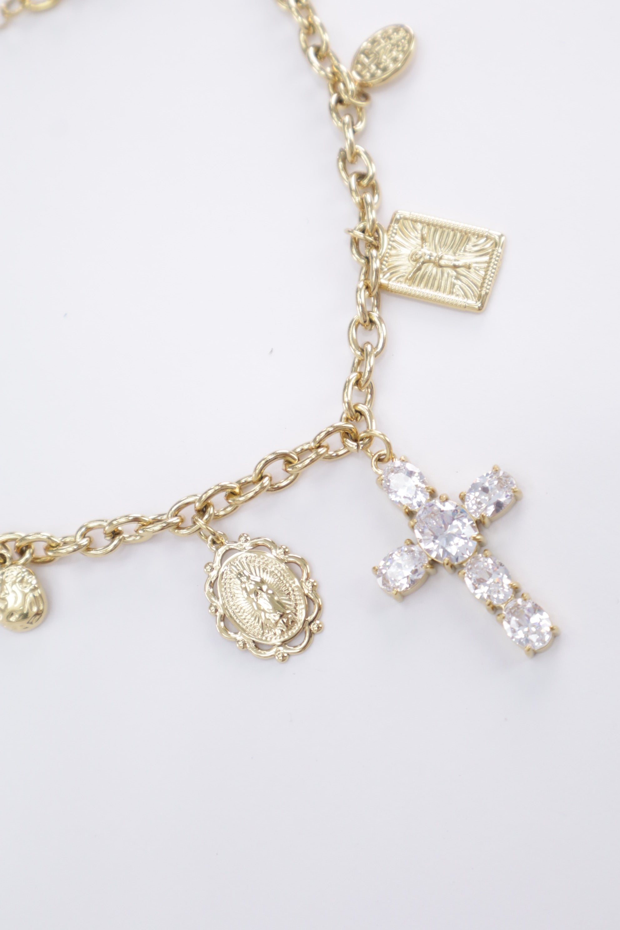 Collar medalla+cruz swaroski