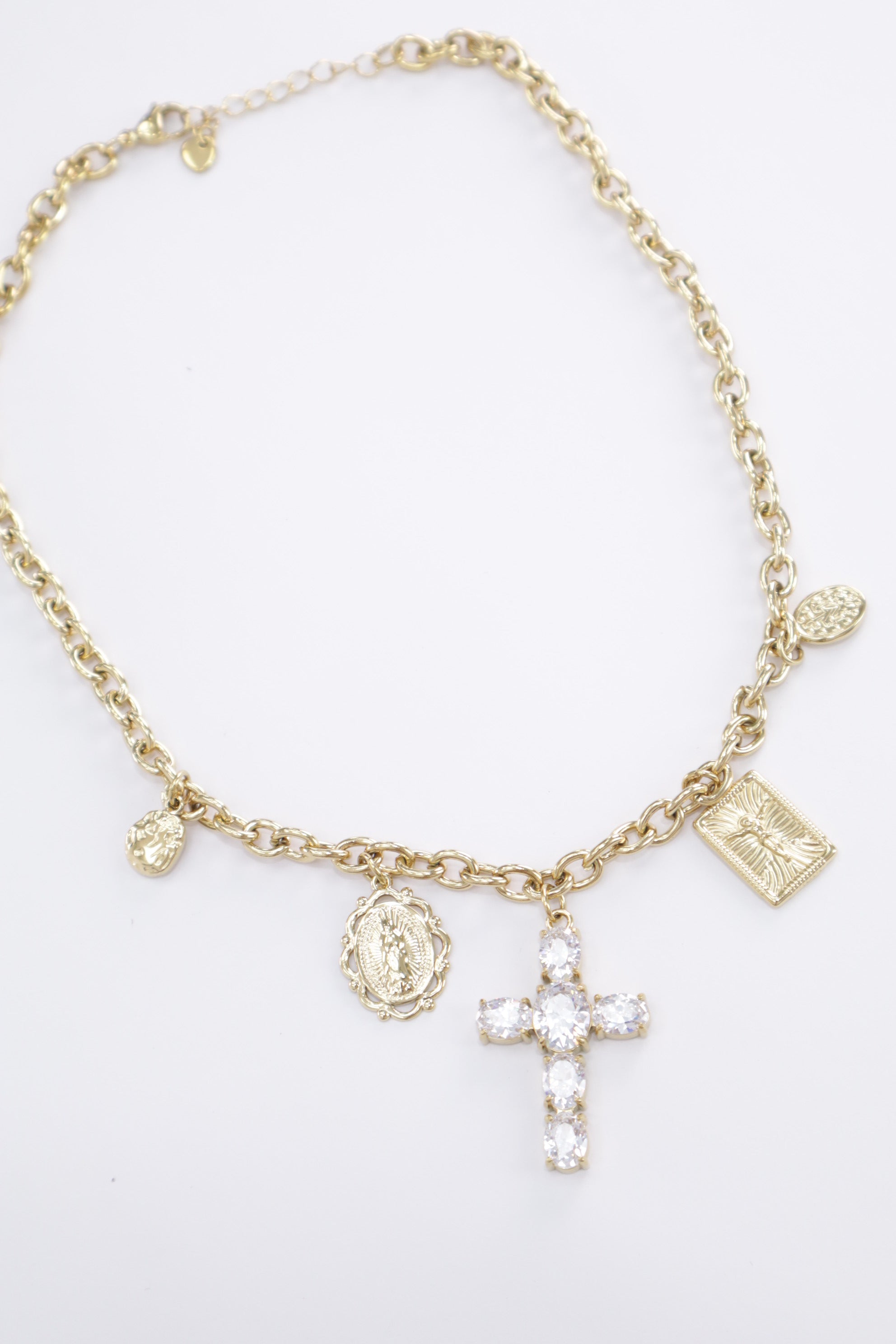 Collar medalla+cruz swaroski