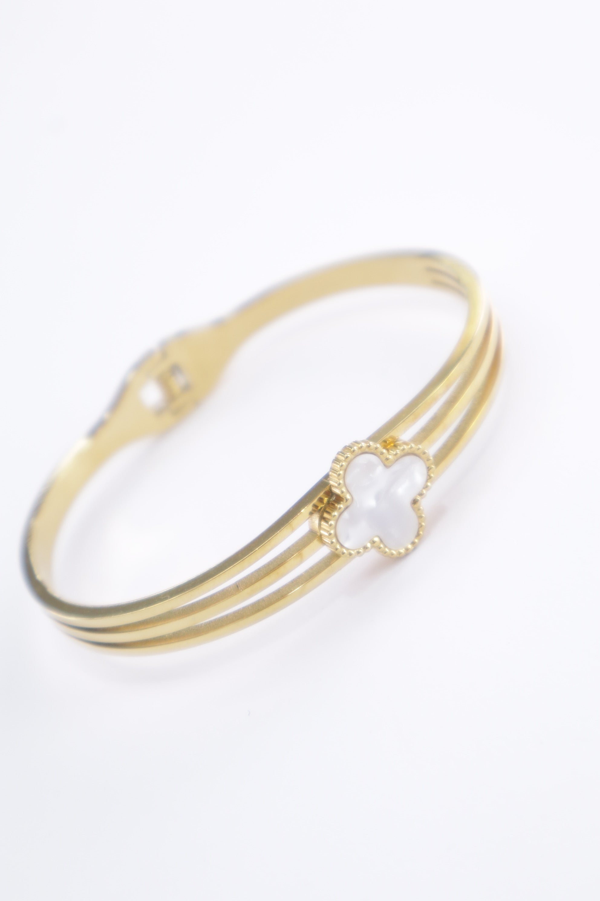 Pulsera trebol carey