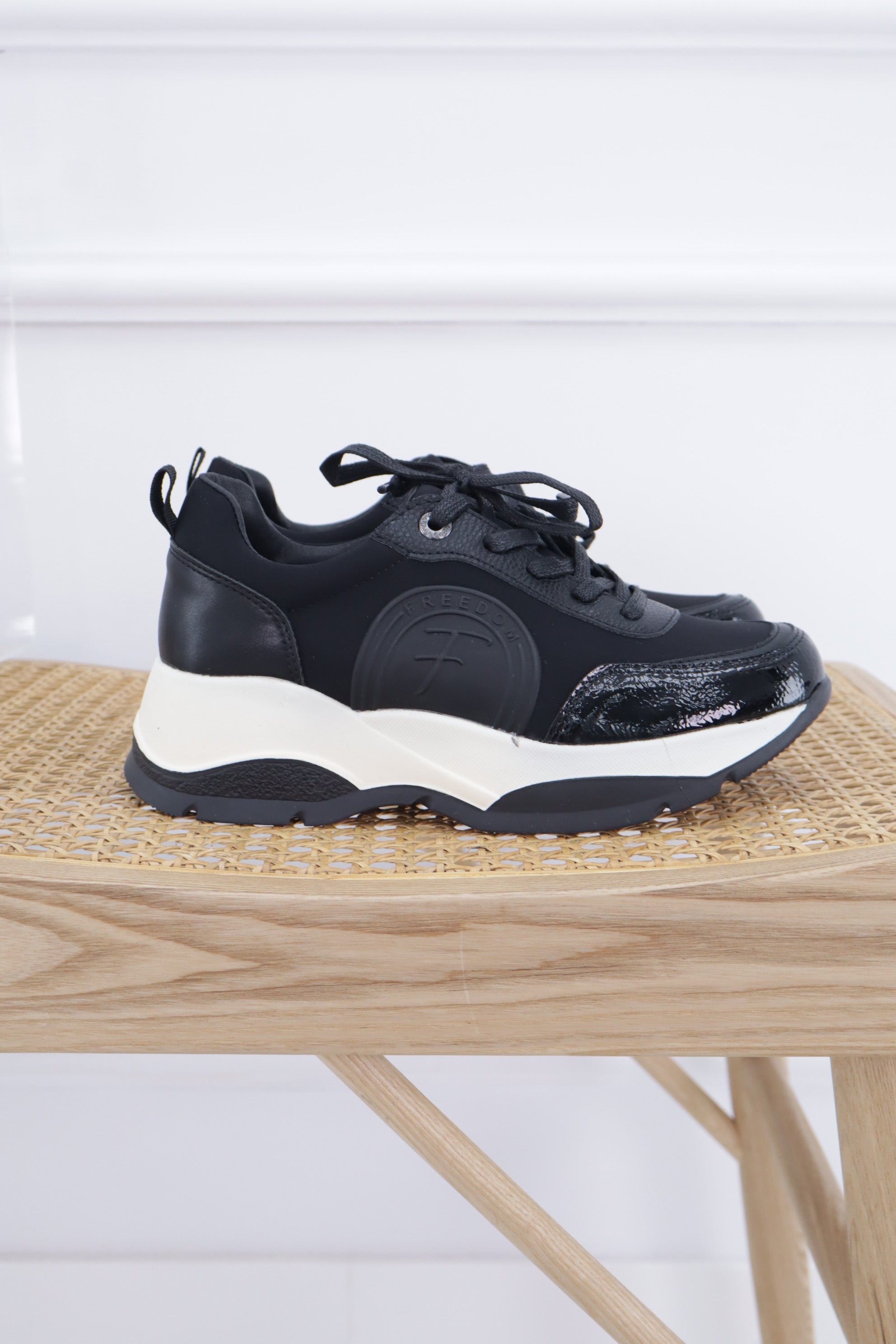 DEPORTIVA OFERTA H9036