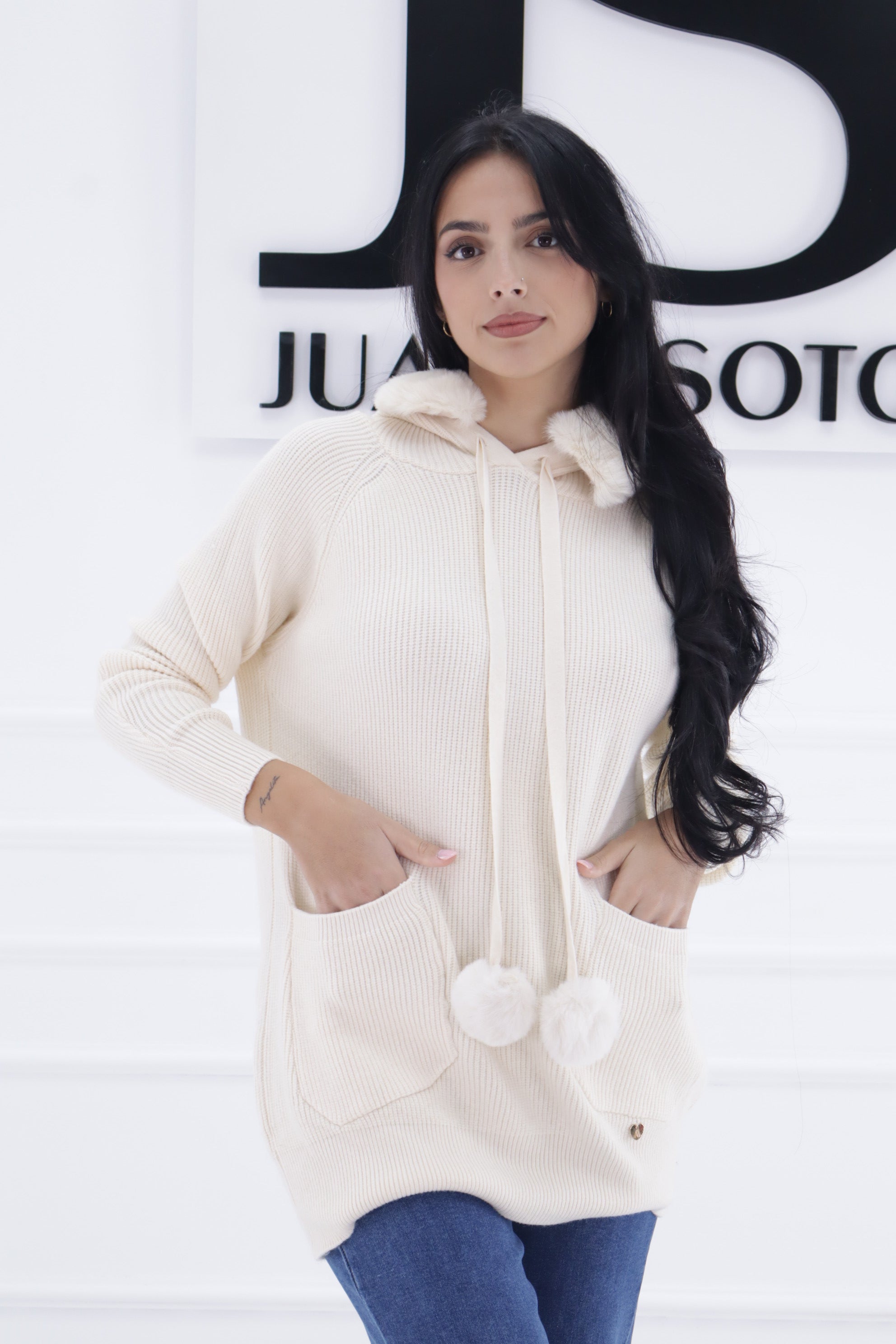 Jersey punto pompones ALMA ZDB054