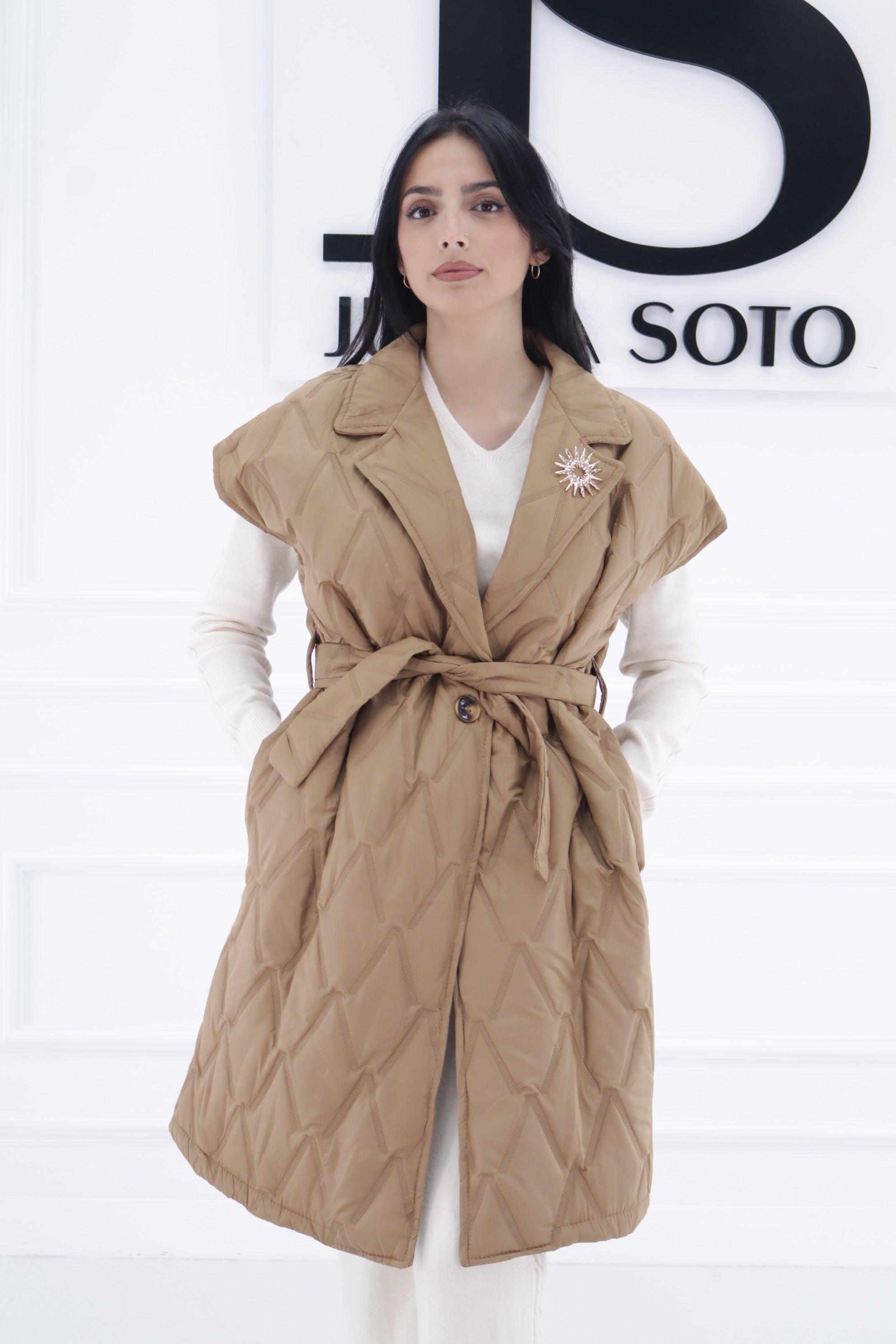 Chaleco LARGO BROCHE SOL