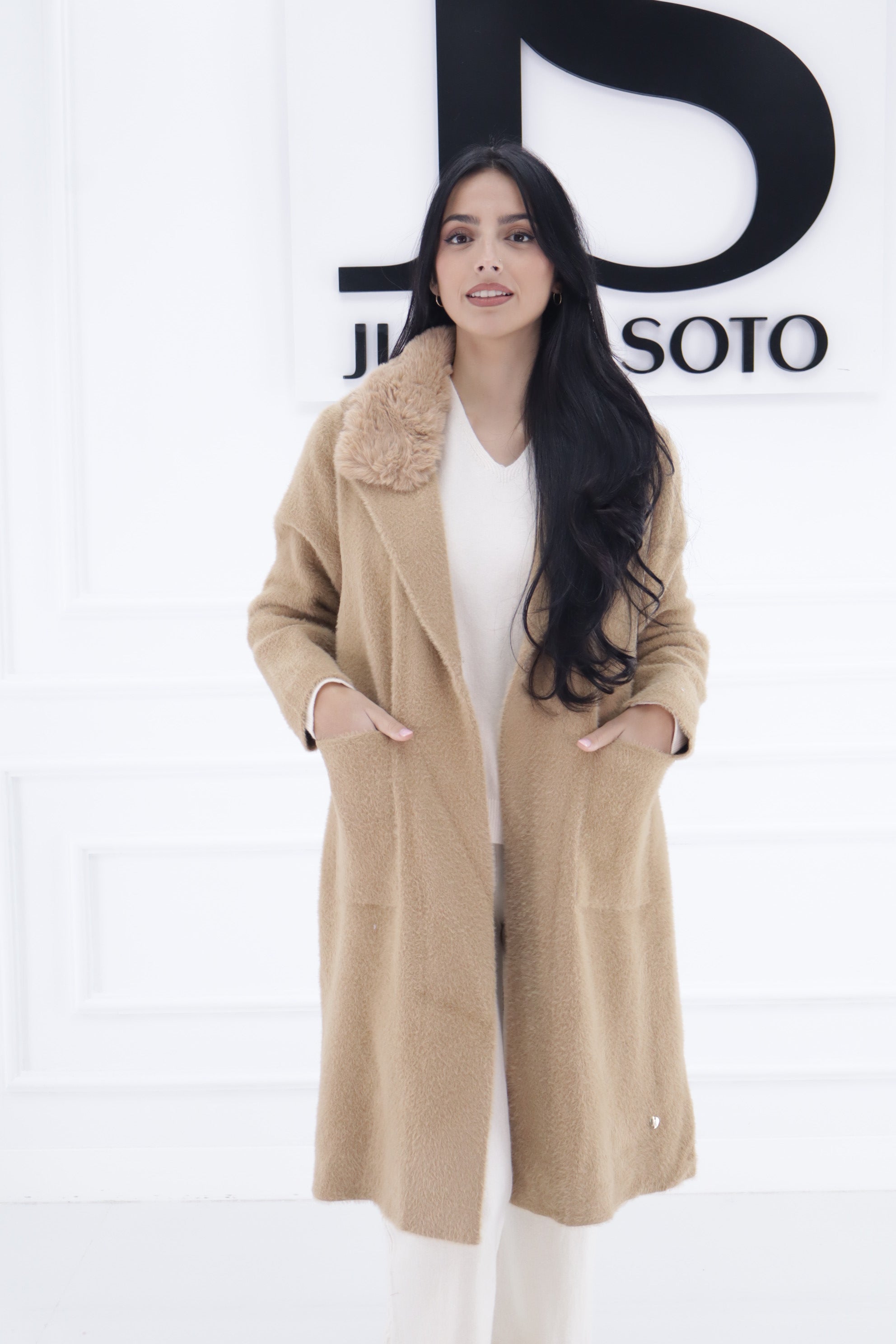 Abrigo pelo cuello ZDB026