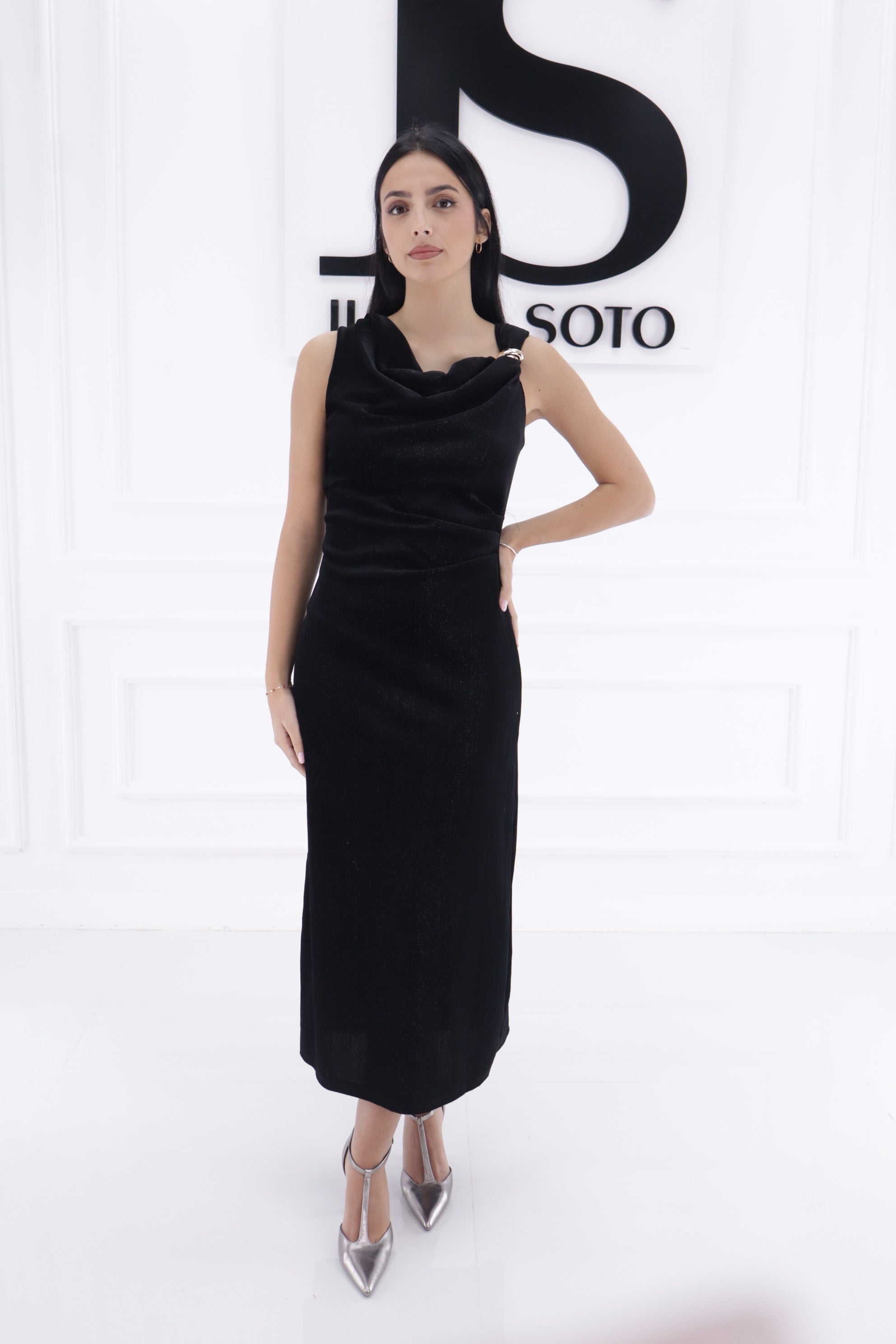 Vestido broche dorado 12281