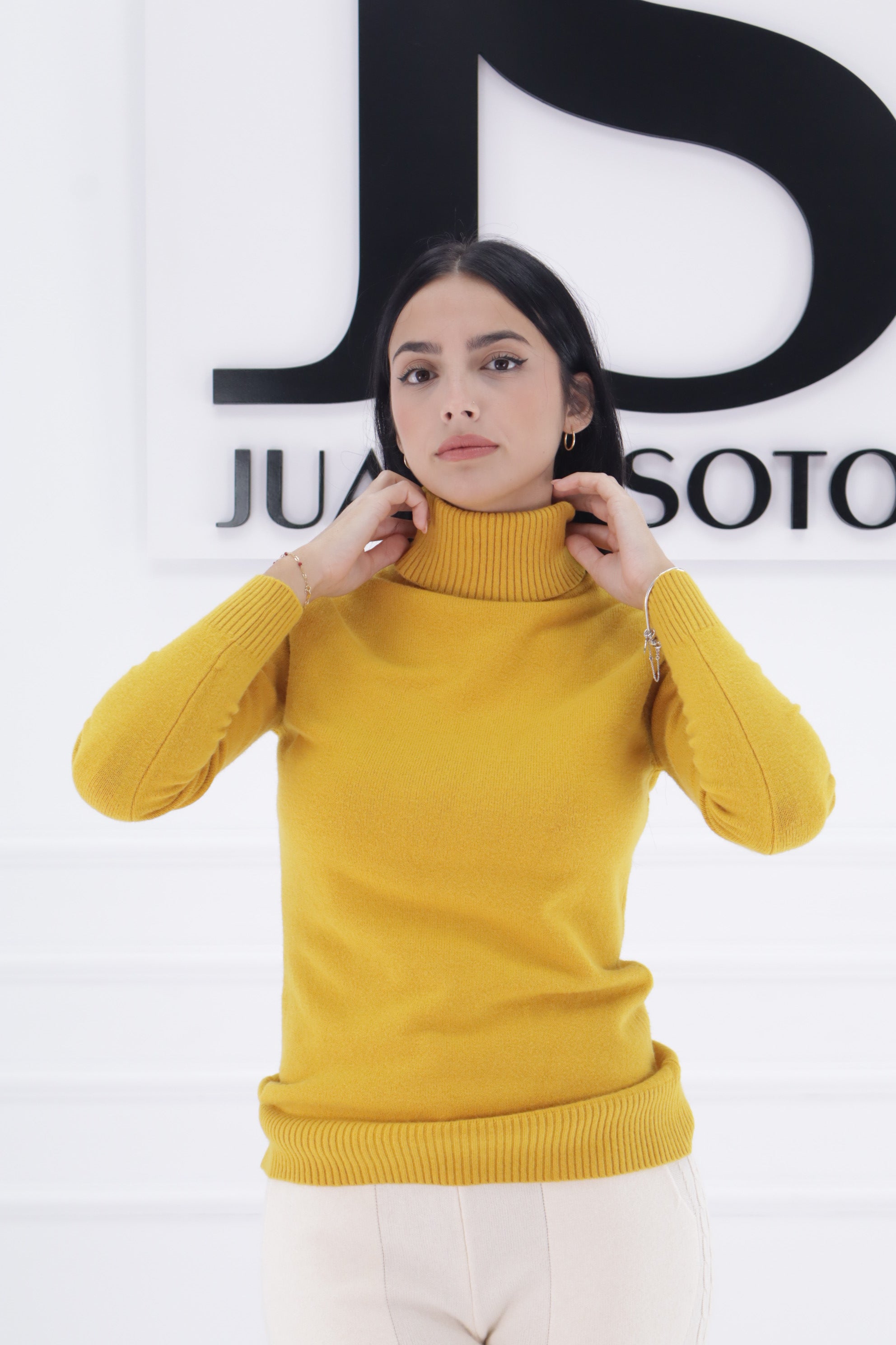 Jersey cuello alto VK9053