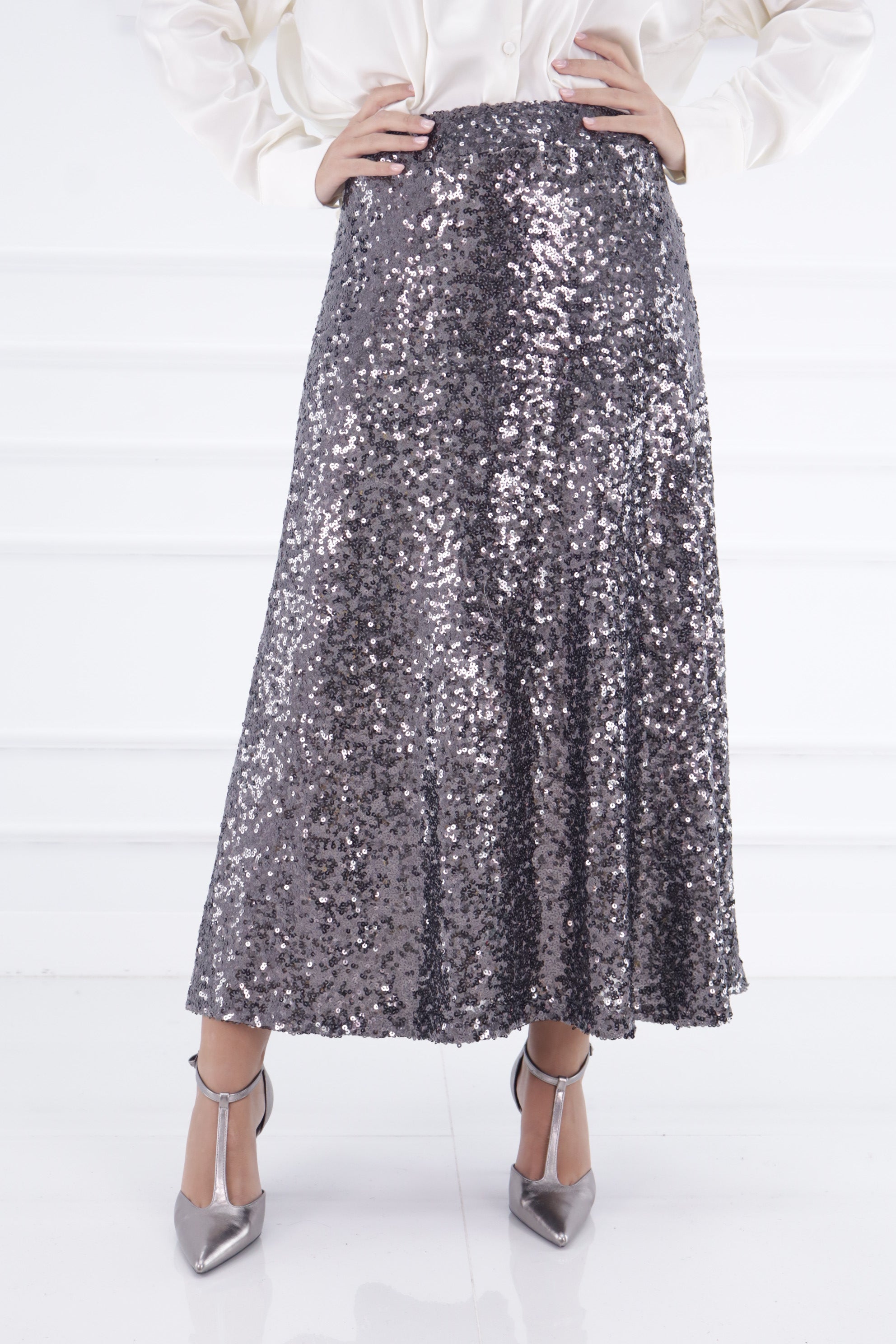 Falda cotillón 24722