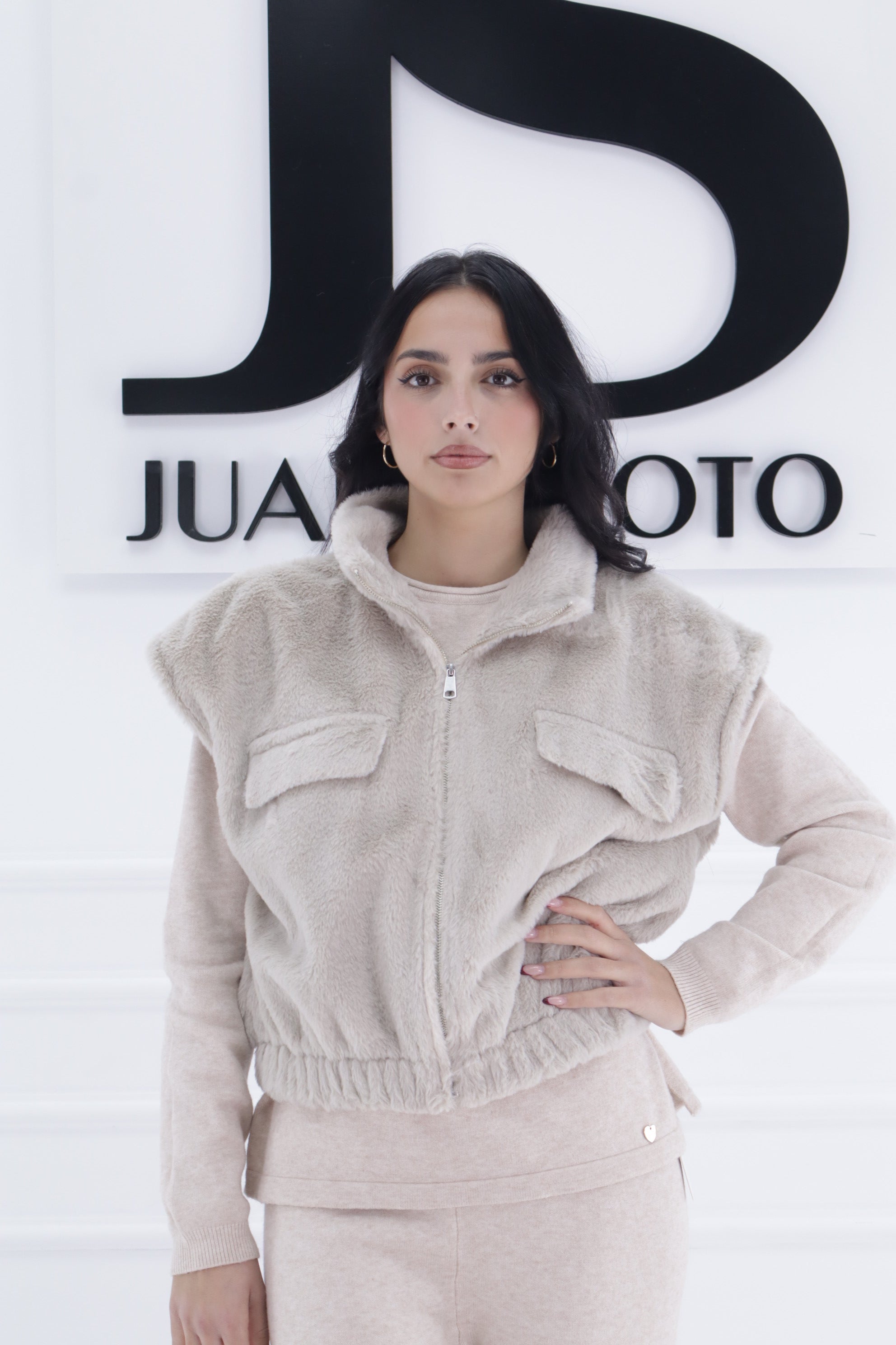 Chaleco corto pelo 5741