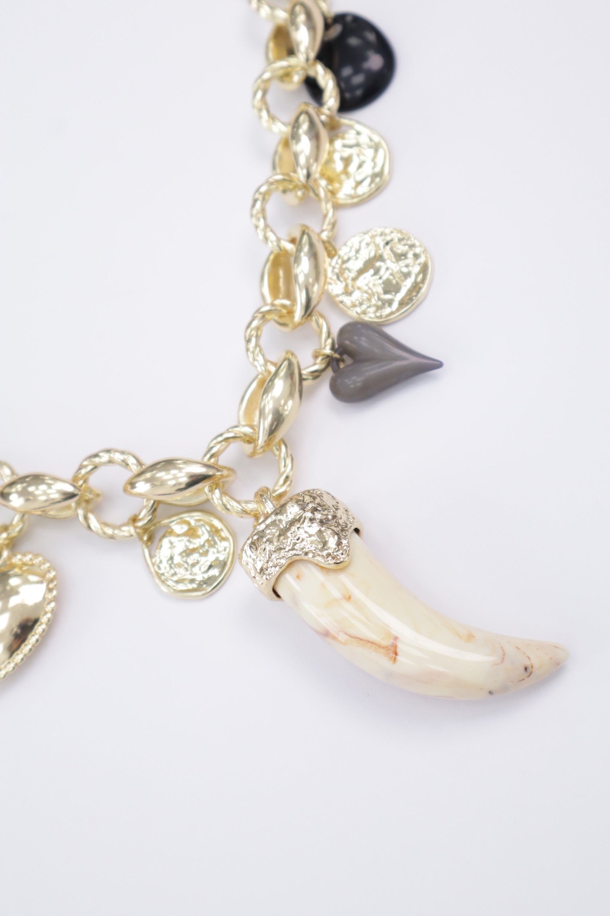Collar cuerno abalorios EN35600