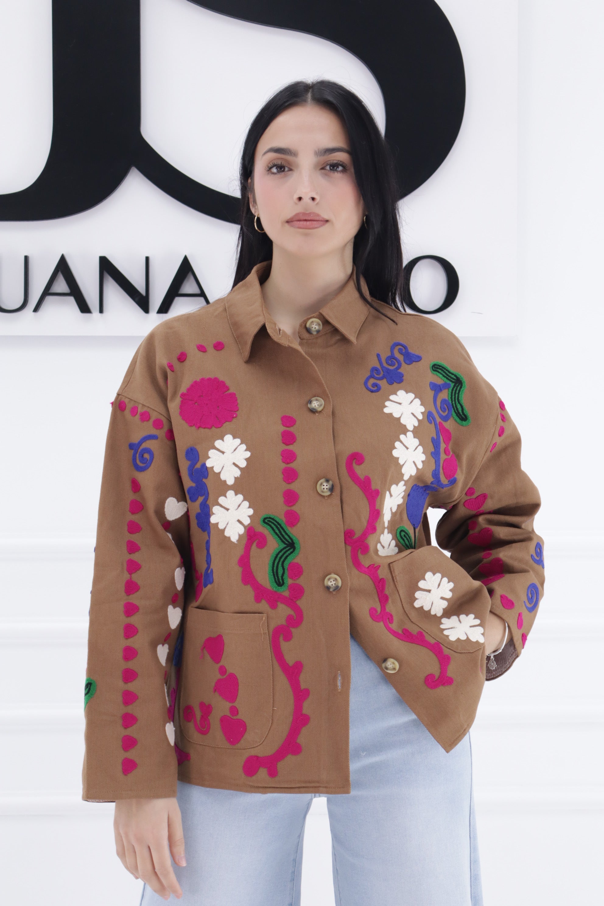 Chaqueta estampada bordada 1D1838