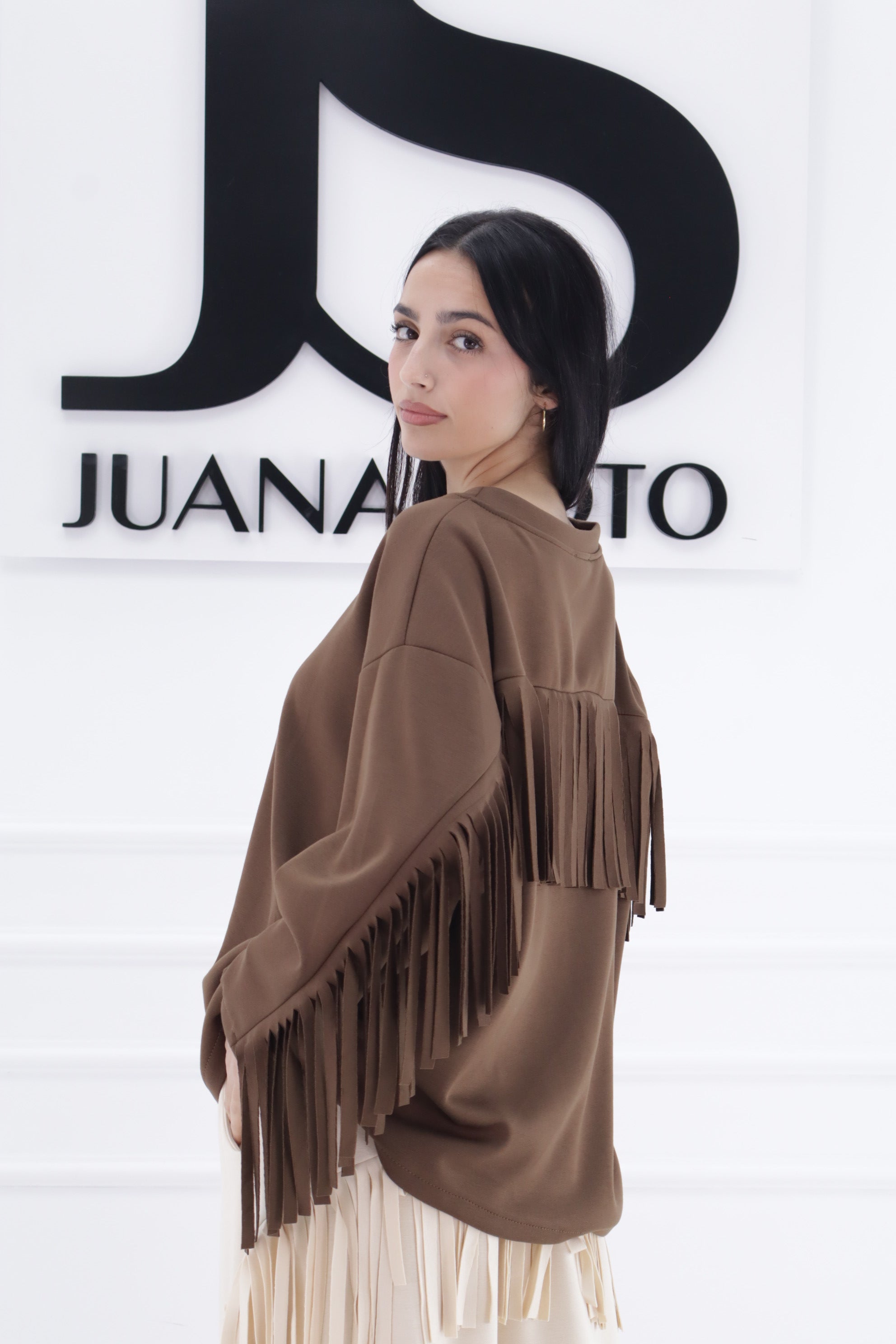 Sudadera flecos 0766