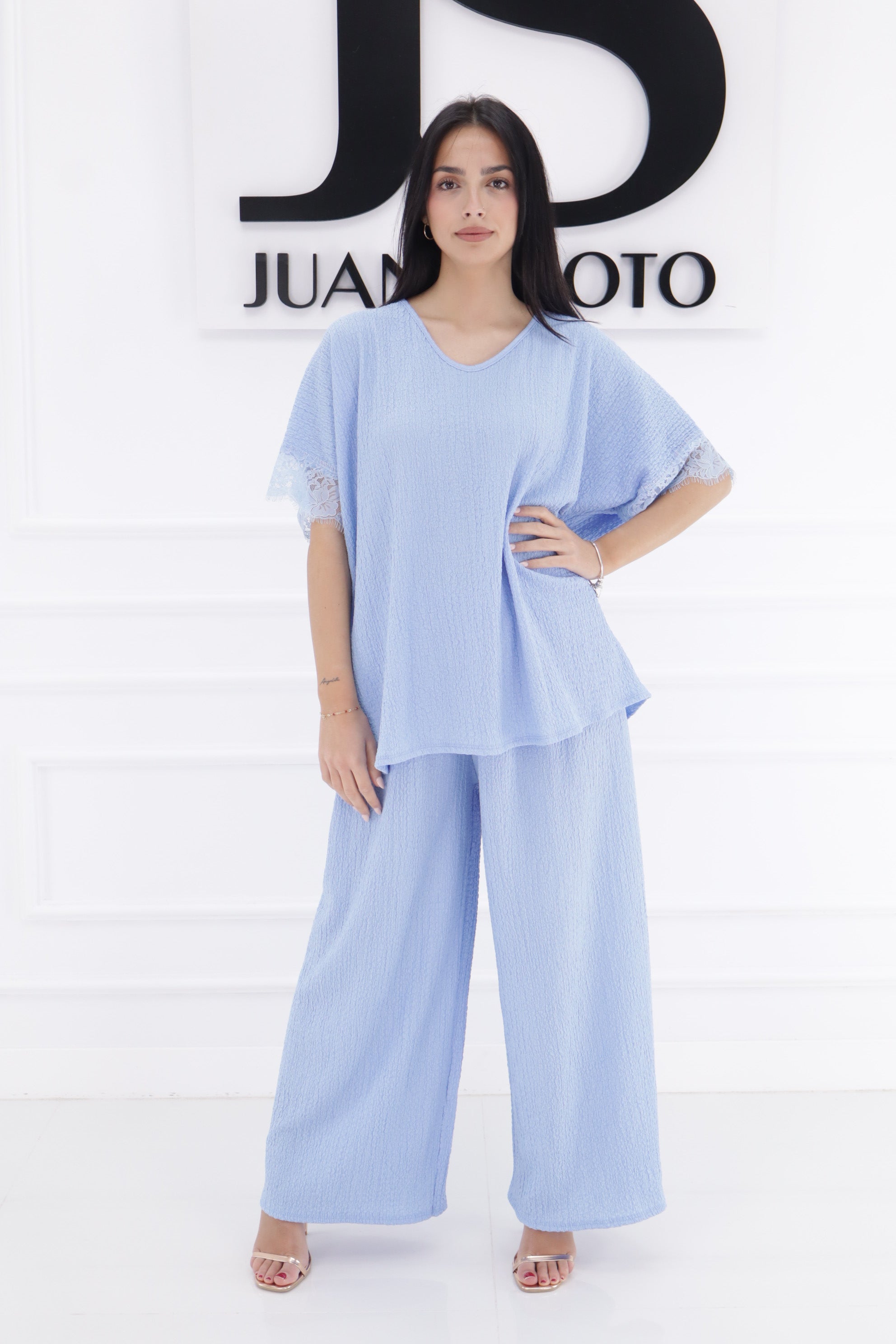 Conjunto VALENTINA 8717