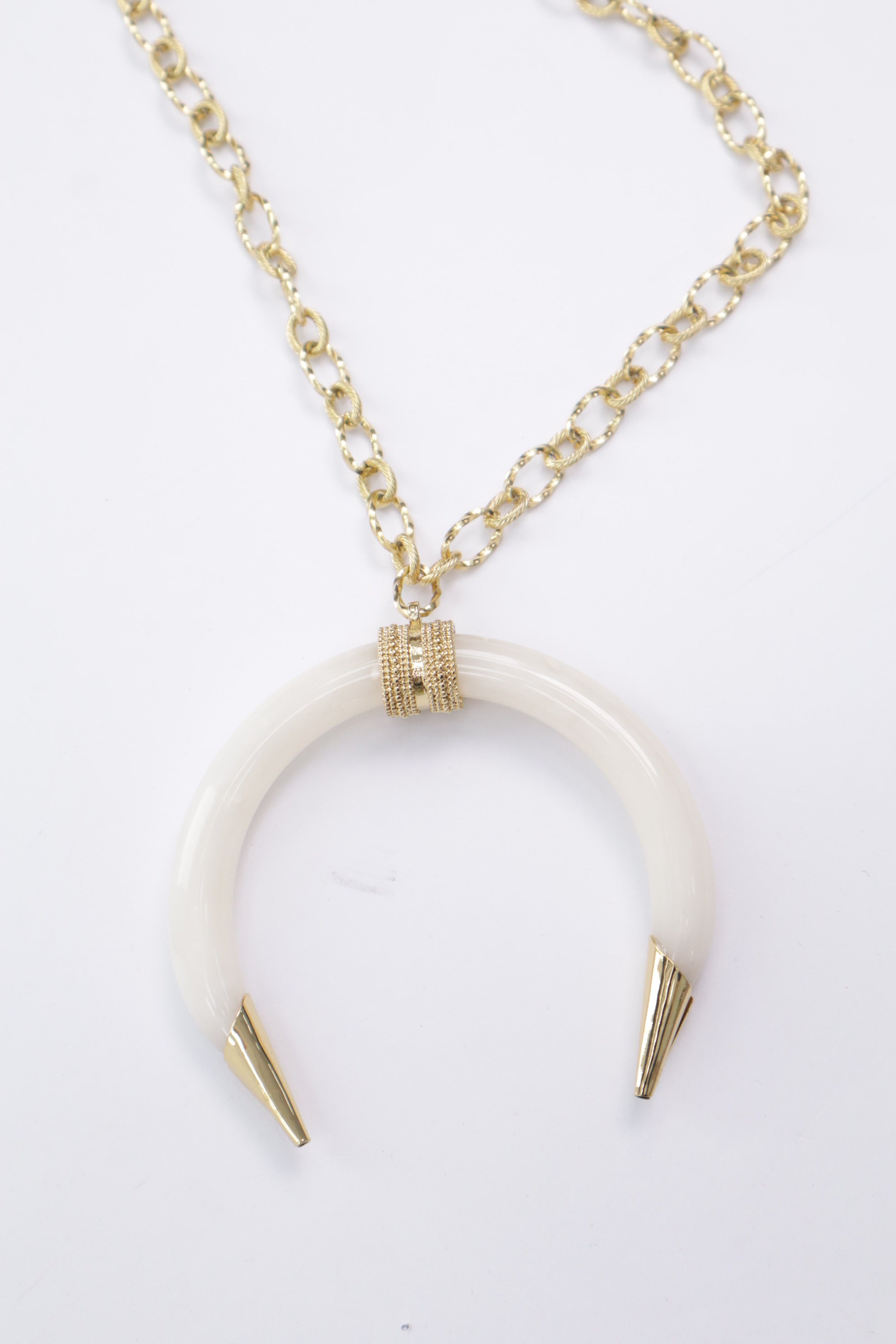 Collar acero colgante media luna 23697