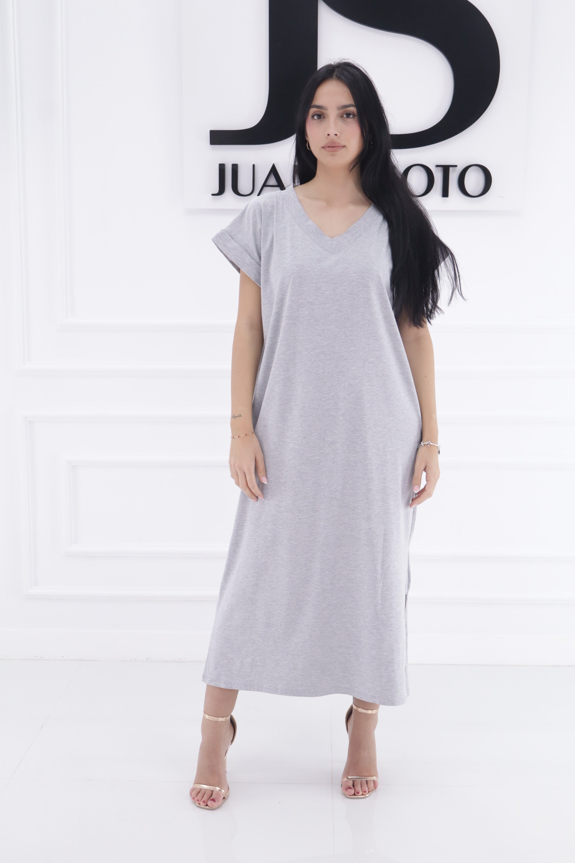 Vestido cuello pico 26TX0168