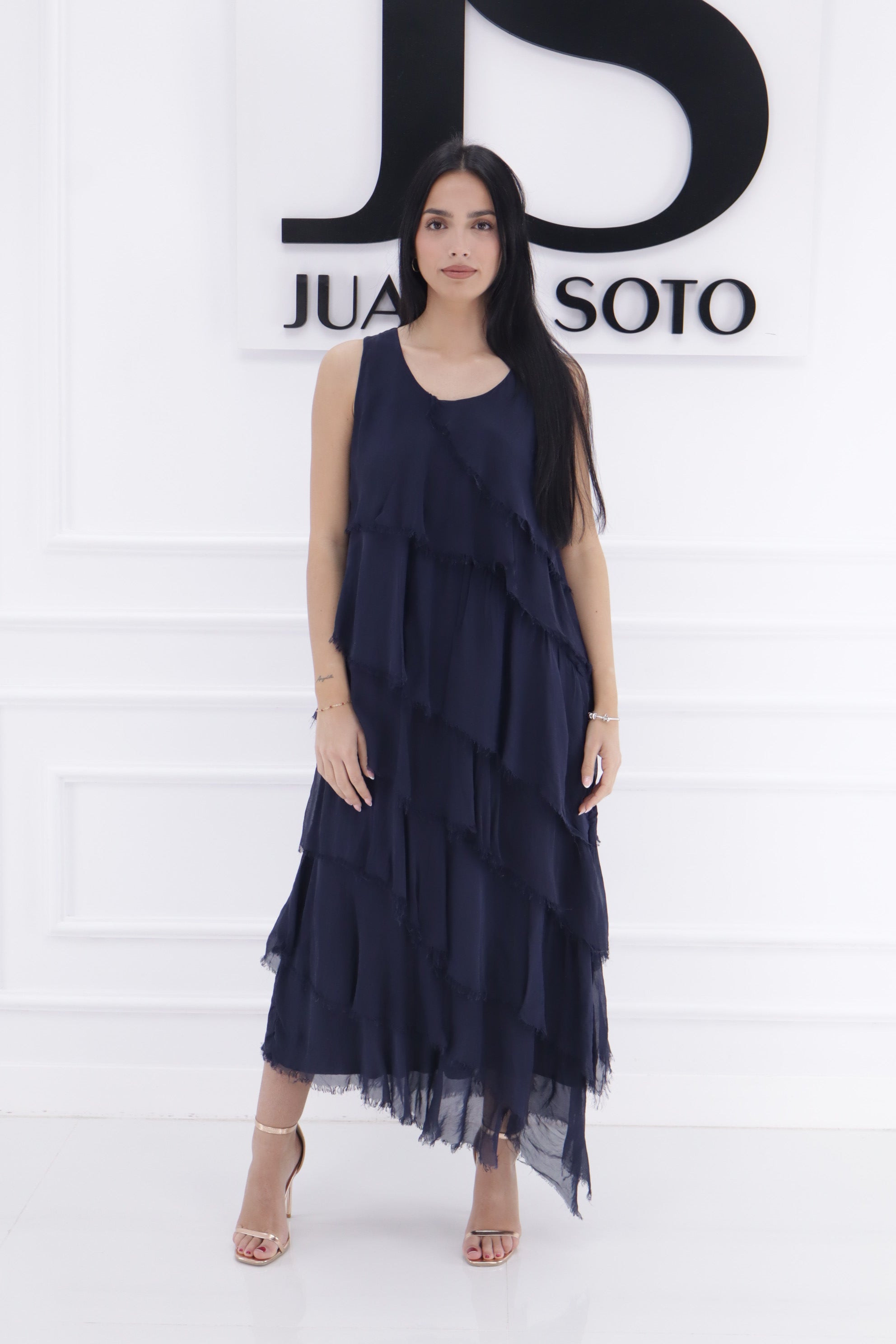 Vestido 67337 volante desigual