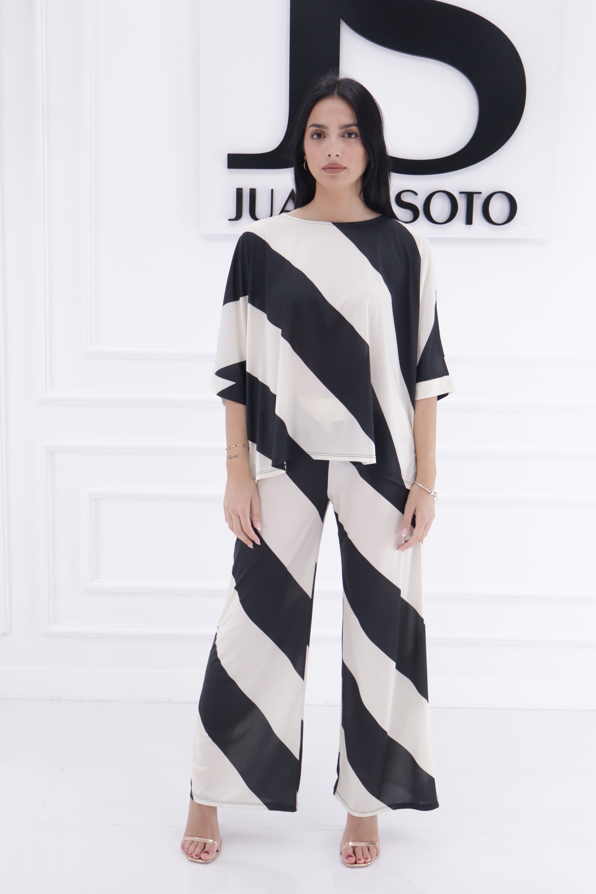 Conjunto rayas 11677