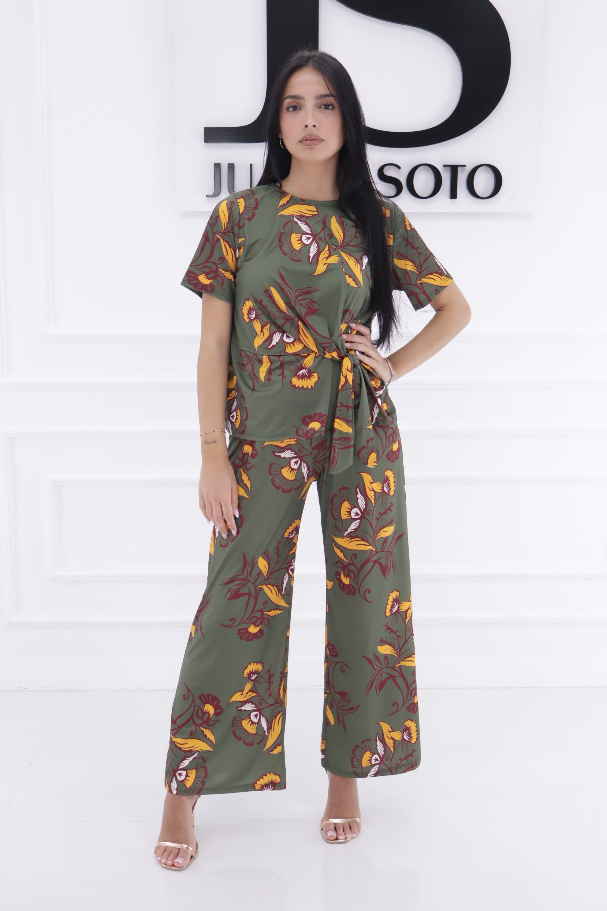Conjunto flor nudo 10308
