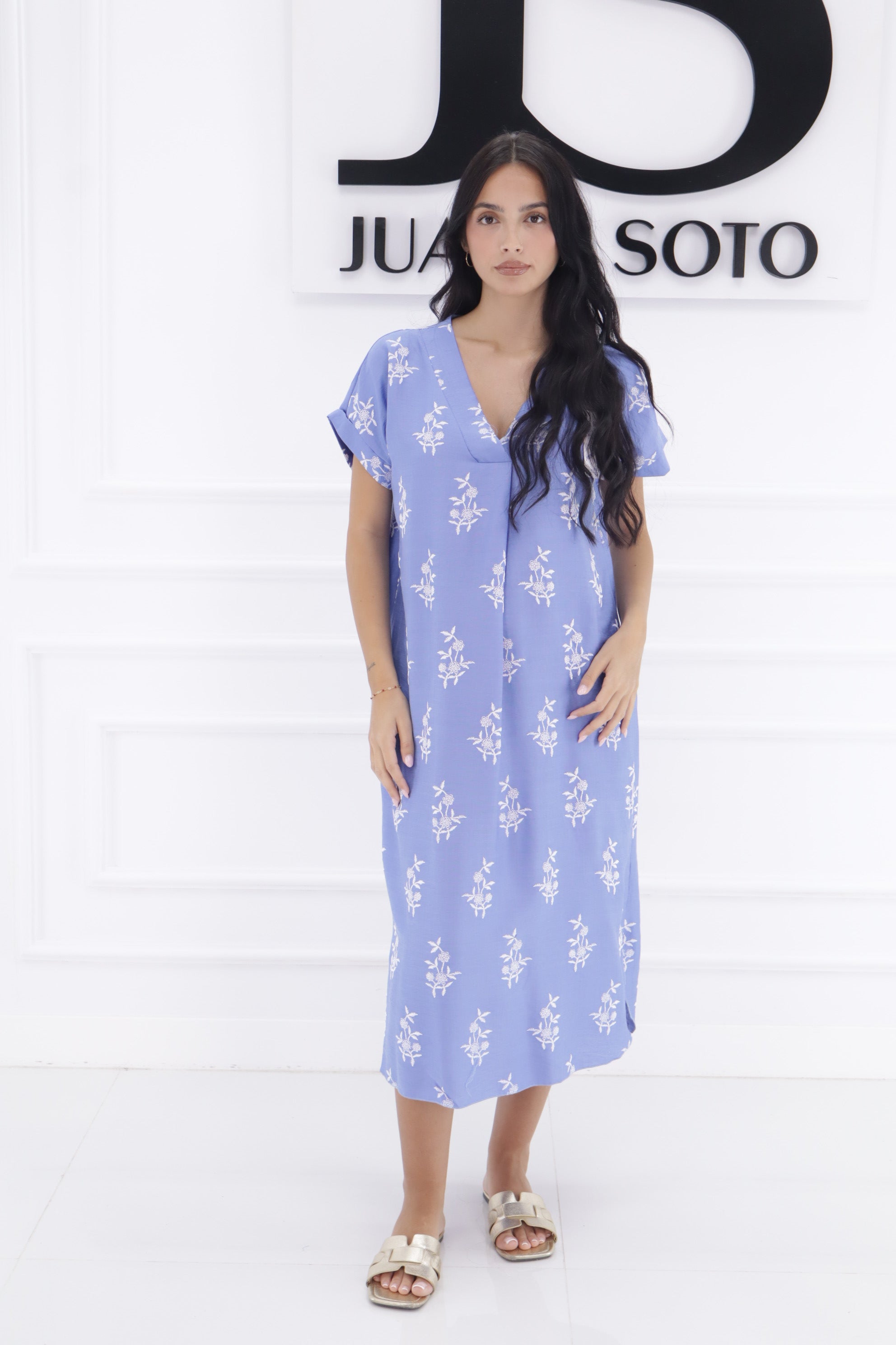 Vestido lino flores bordadas YE78