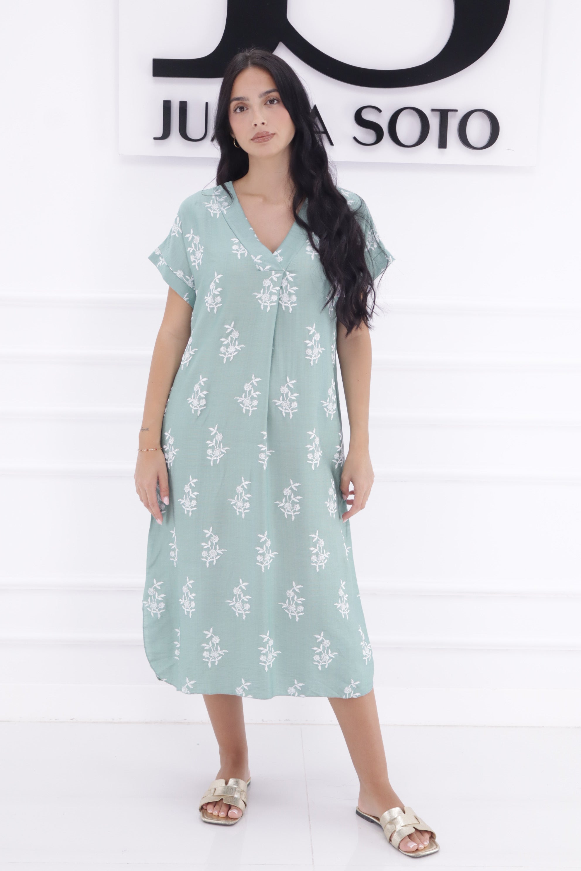 Vestido lino flores bordadas YE78