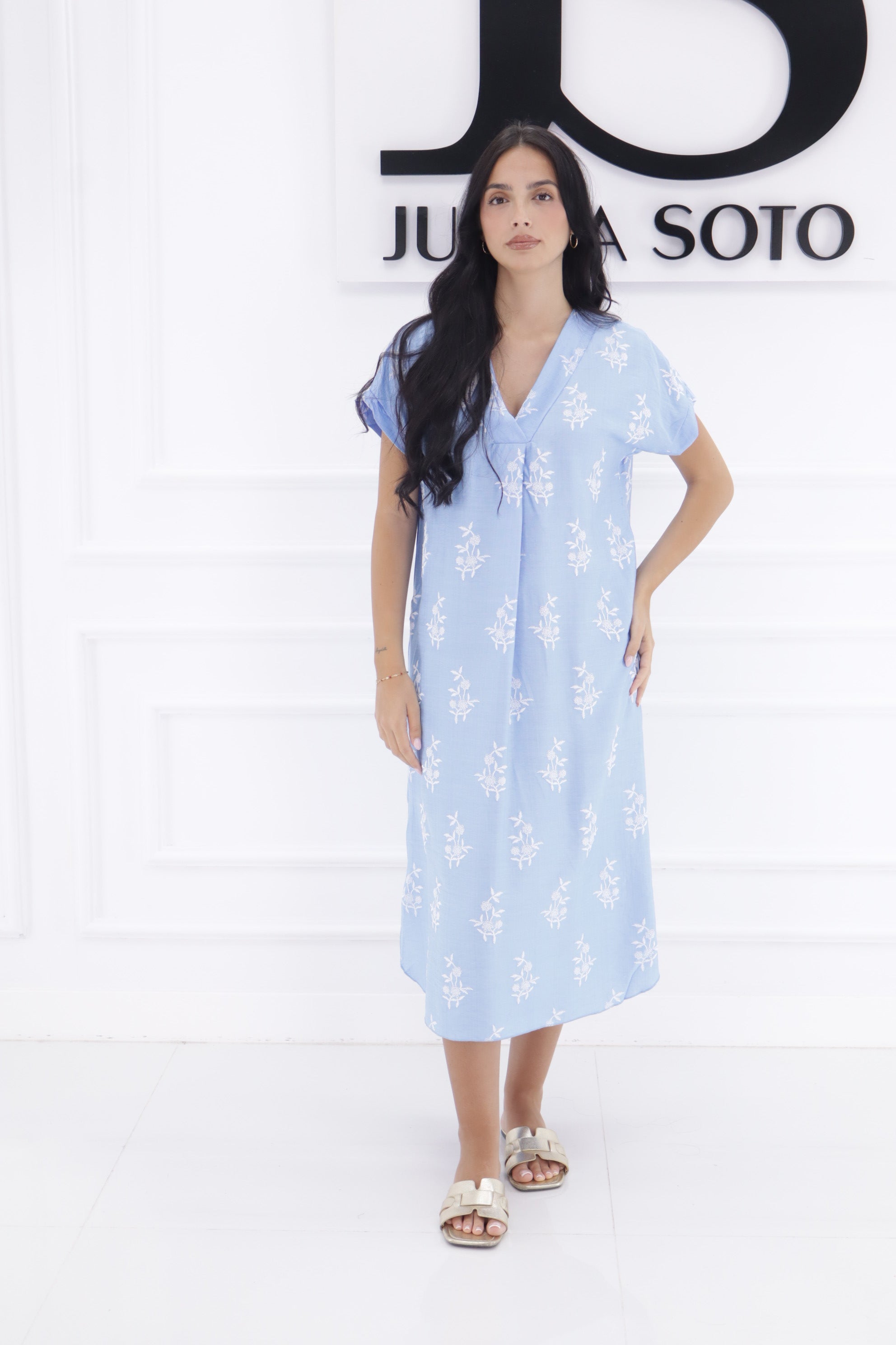 Vestido lino flores bordadas YE78