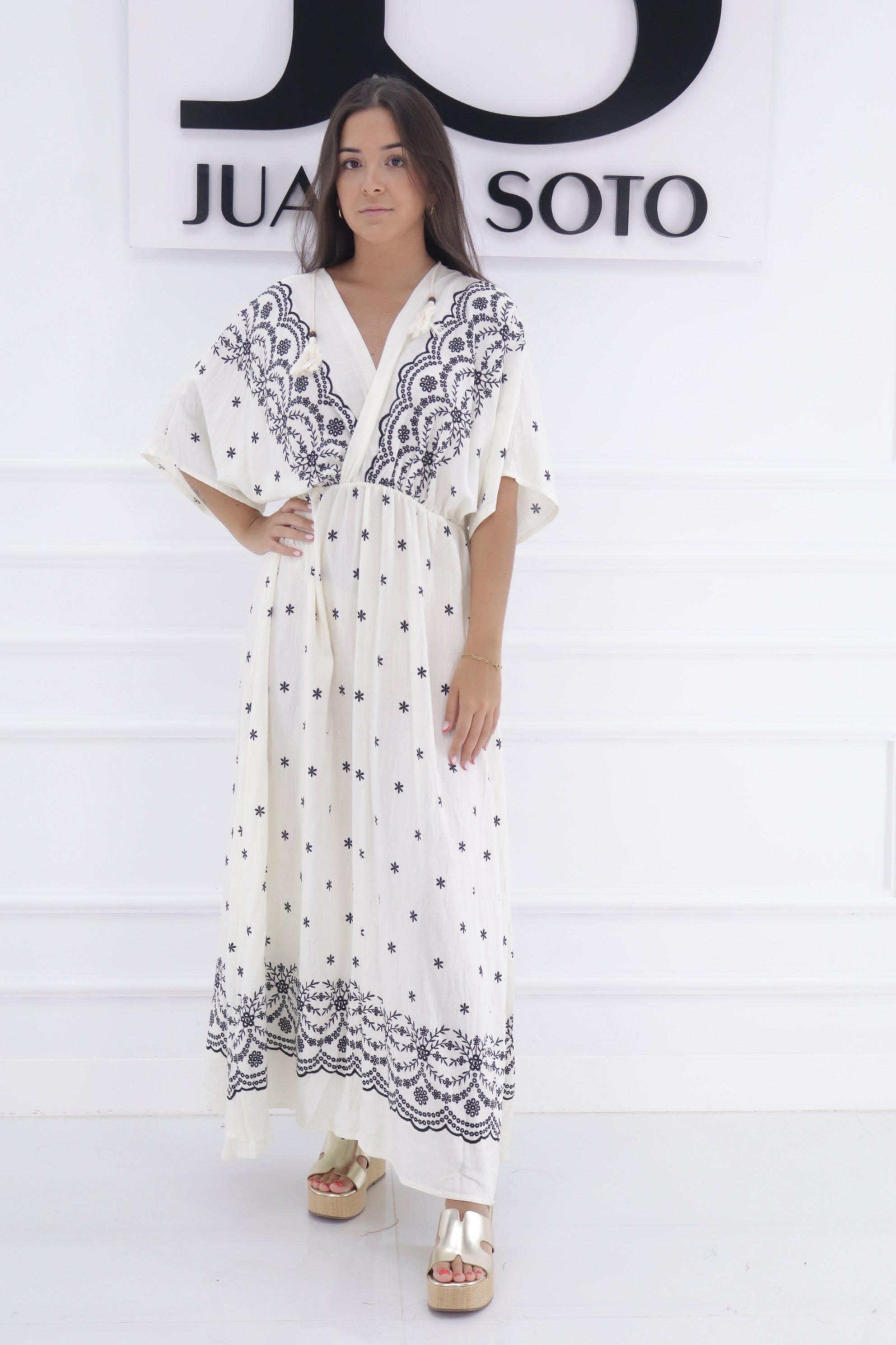 Vestido manga corta margaritas CY445